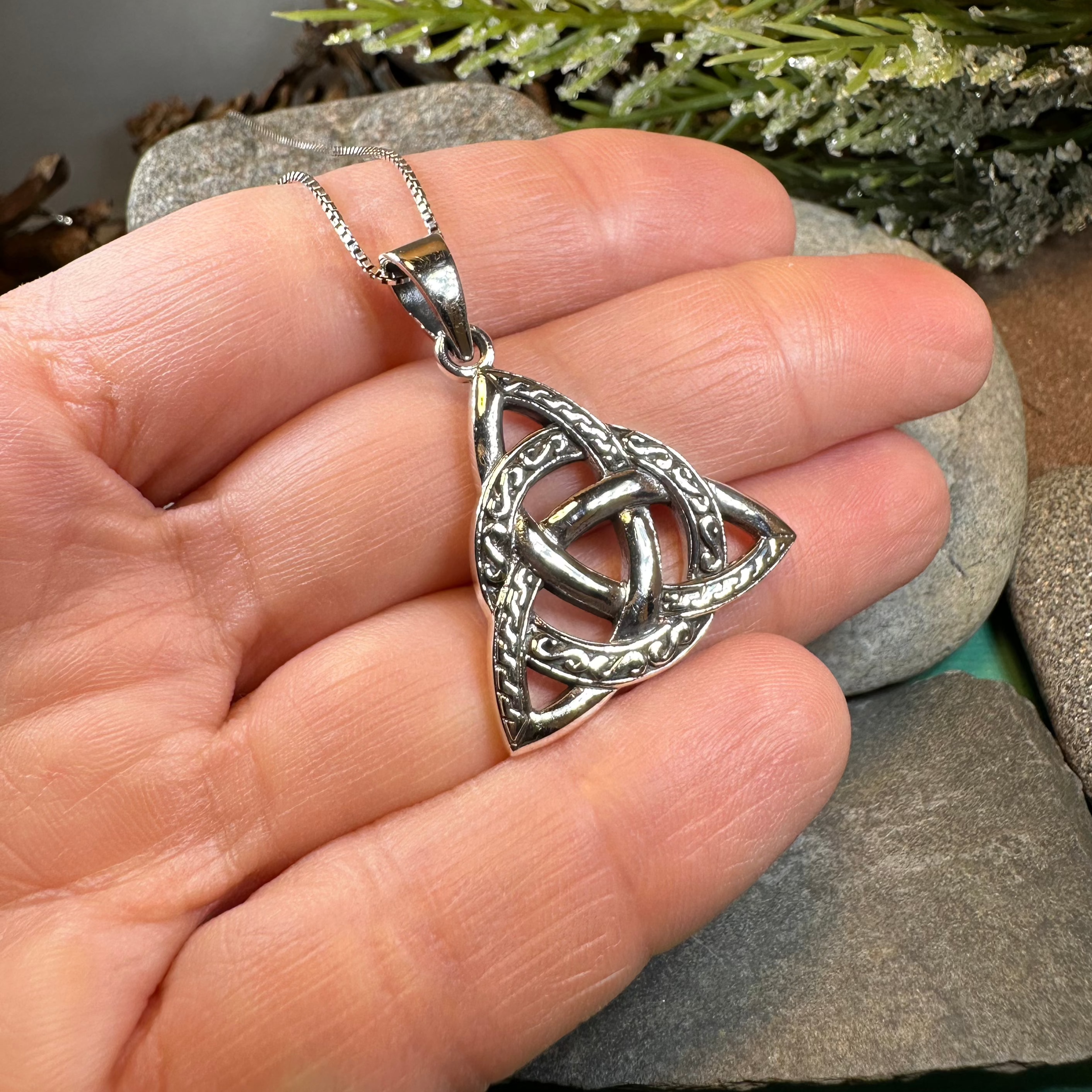 Celtic Trinity Knot Necklace for Women - Stainless Steel Irish Symbol Pendant Jewelry - Perfect for St. Patrick's Day, Weddings & Gifts