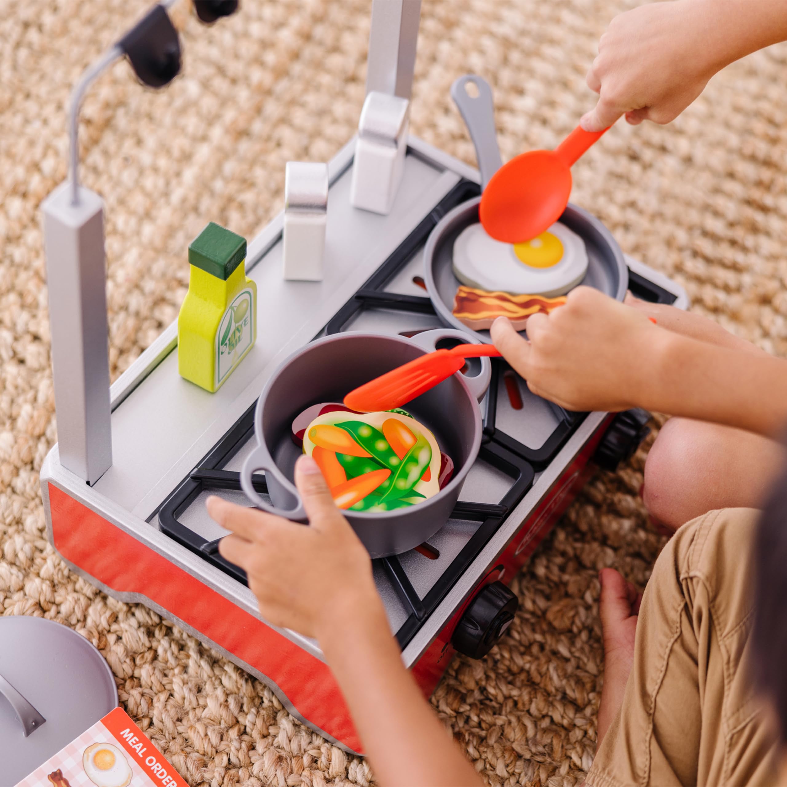 Melissa & Doug 19-Piece Deluxe Wooden Cooktop Play Set with Realistic Wooden Play Food, Durable Pot & Pan - Pretend Kitchen Toys for Kids Ages 3+ | Perfect for Imaginative Play & Early Childhood Development