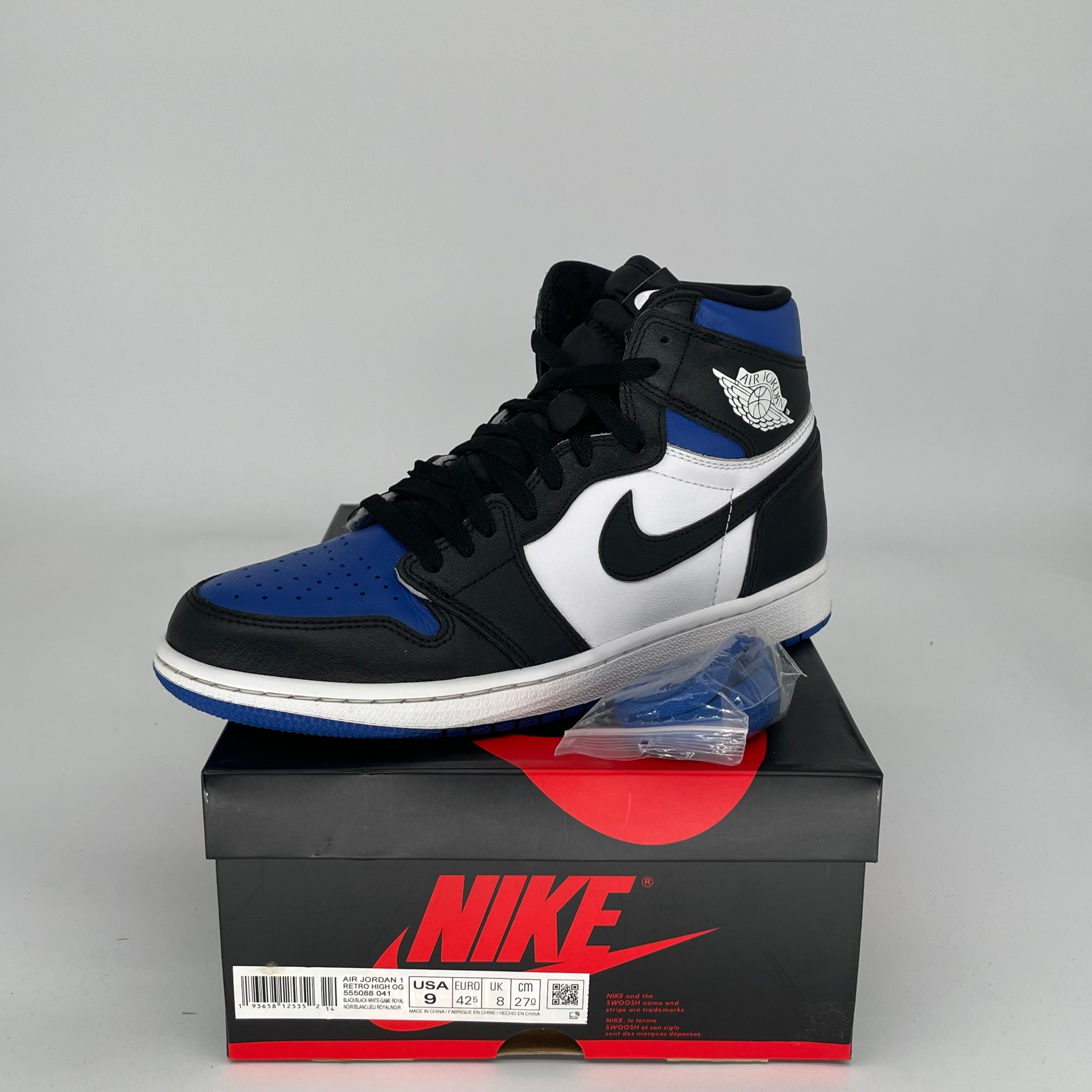 Original Air Jordan 1 Royal Toe Men's Basketball Shoes Size 9 (555088-041) - Perfect for Streetwear, Sneaker Collecting & Casual Fashion