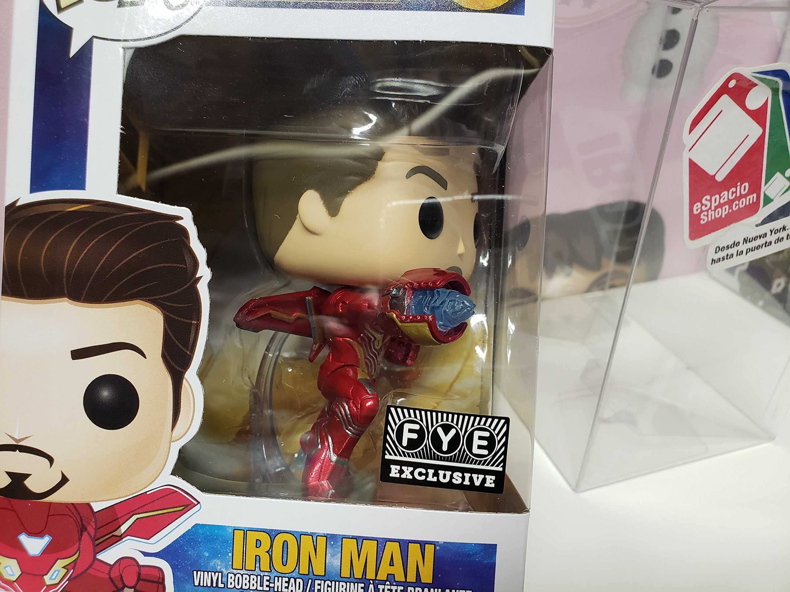 Avengers Infinity War Iron Man #304 Pop Vinyl Figure - Collectible Marvel Superhero Toy for Display & Gifts - Perfect for Comic Fans, Movie Lovers & Pop Culture Enthusiasts
