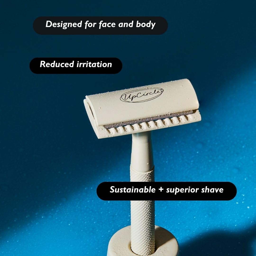 UpCircle Eco-Friendly Plastic-Free Safety Razor with 2 Free Double Edge Blades | Chrome Metal Shaving Razor for Men & Women | Smooth Face & Body Shave with Less Irritation | Perfect for Travel, Home Use & Sustainable Gifting
