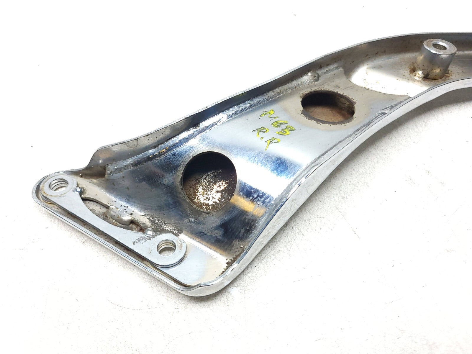 Yamaha V Star 650 XVS650 Classic Rear Fender Fairing Stay Right OEM Replacement Part - Perfect for Motorcycle Repair & Customization
