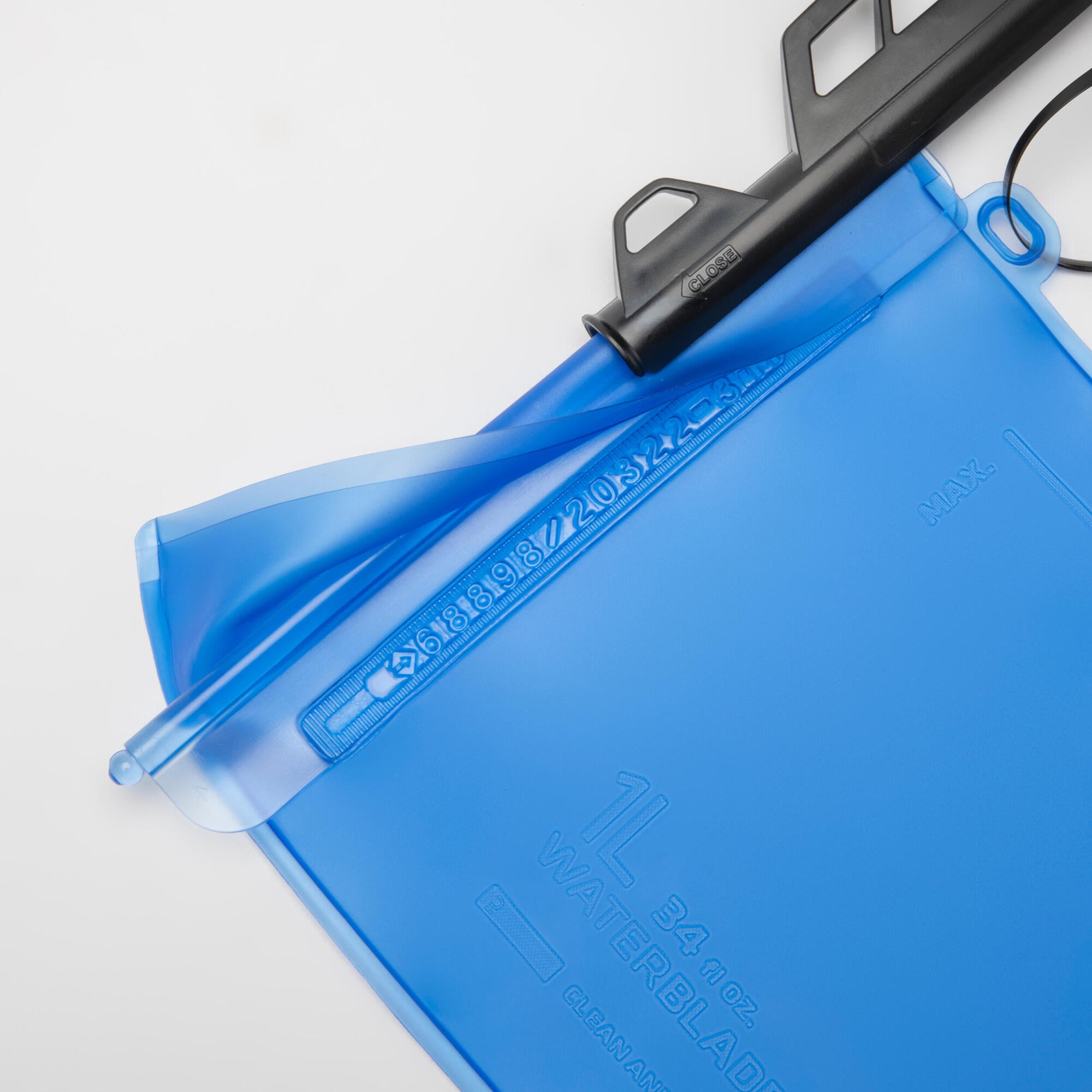 Kiprun 1L Hydration Bladder for Trail Running - Lightweight Leak-Proof Water Reservoir for Hiking, Cycling & Outdoor Adventures