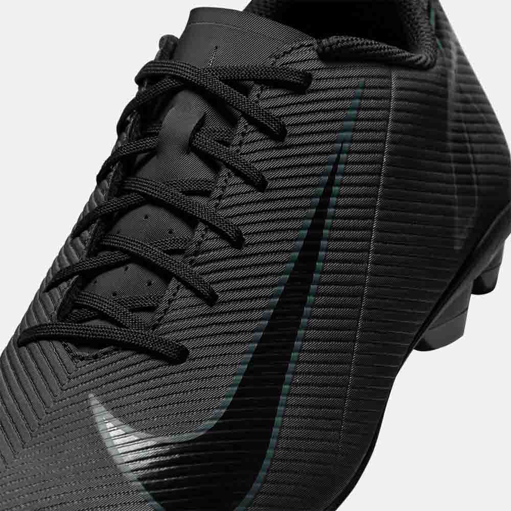 Nike Mercurial Vapor 16 Club Soccer Cleats - Lightweight Football Shoes for Men & Women - Perfect for Turf, Artificial Grass & Indoor Soccer Games