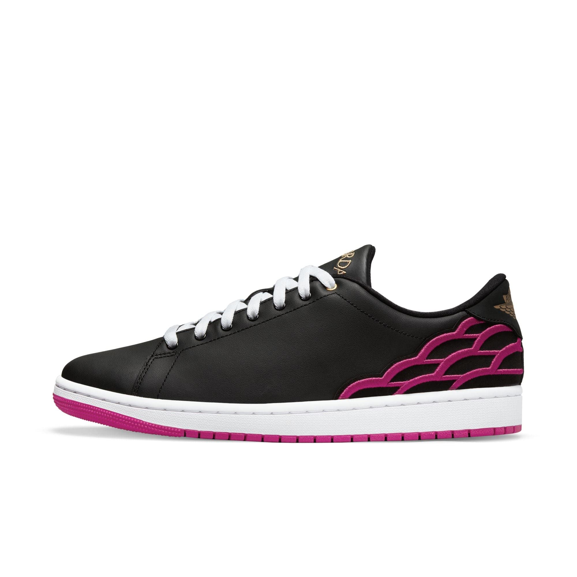 Nike Men's Running Sneakers - Lightweight Comfortable Athletic Shoes for Jogging, Gym & Casual Wear
