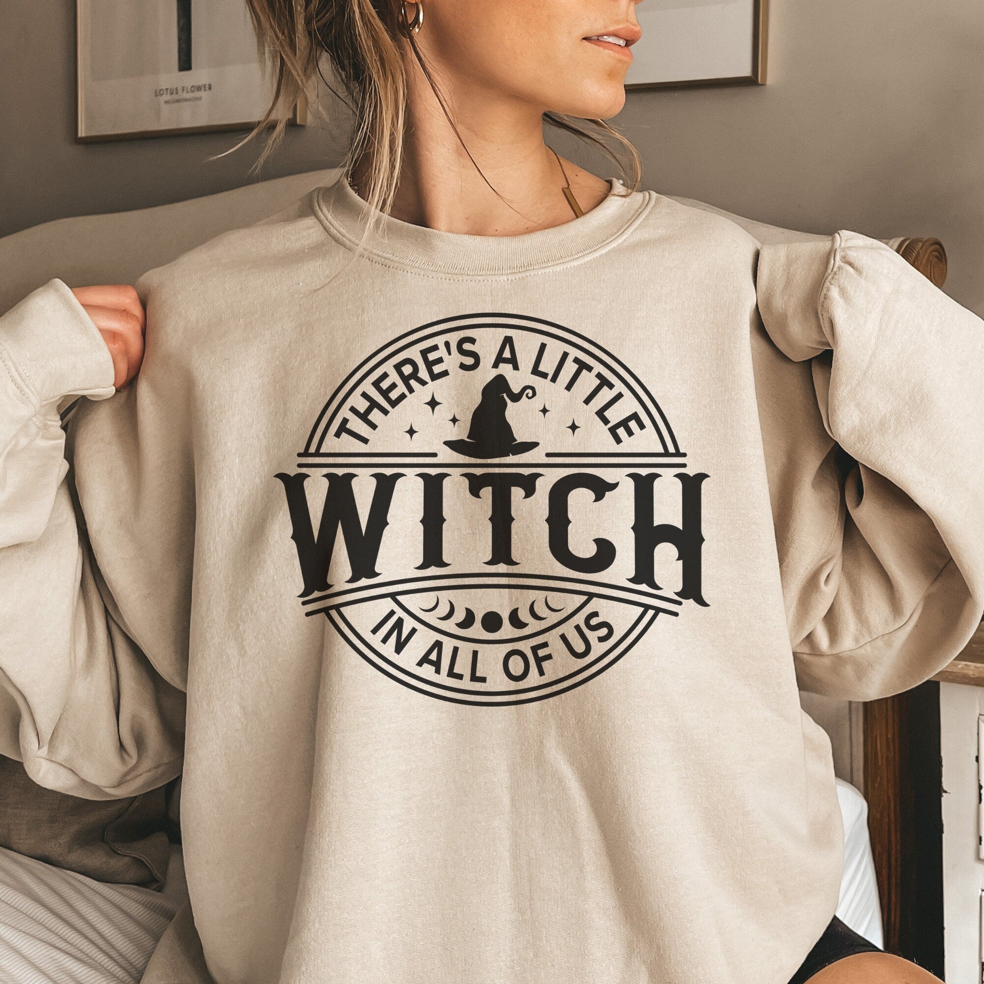 Practical Magic Witch Shirt - Halloween Sweater & Witchy Clothes for Women - Retro Halloween Pullover for Costume Parties & Spooky Events