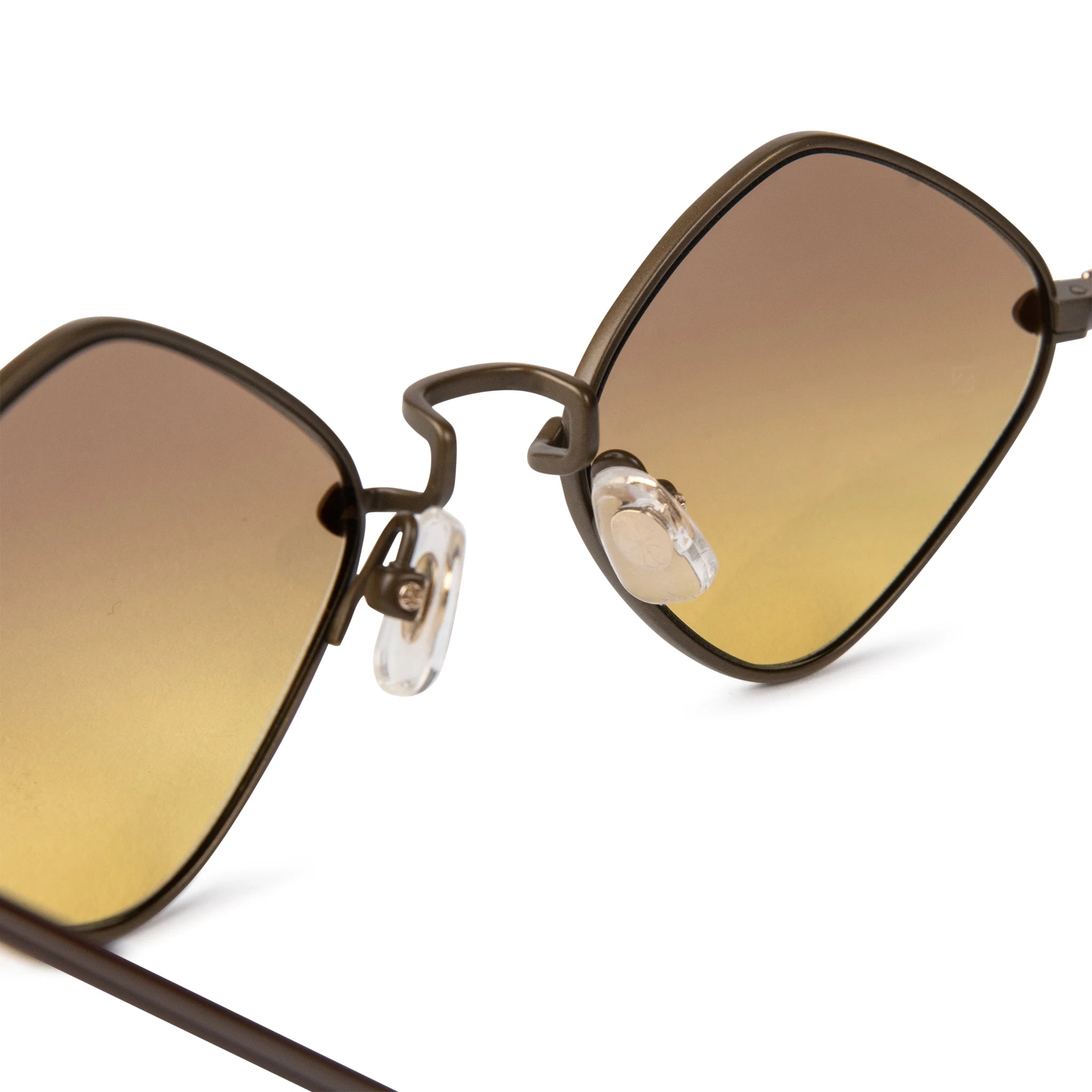 Chrome Hearts Diamond Dog Light Brown Sunglasses - Luxury Designer Sunglasses for Men & Women - Perfect for Outdoor Activities, Beach, and Fashion Accessories