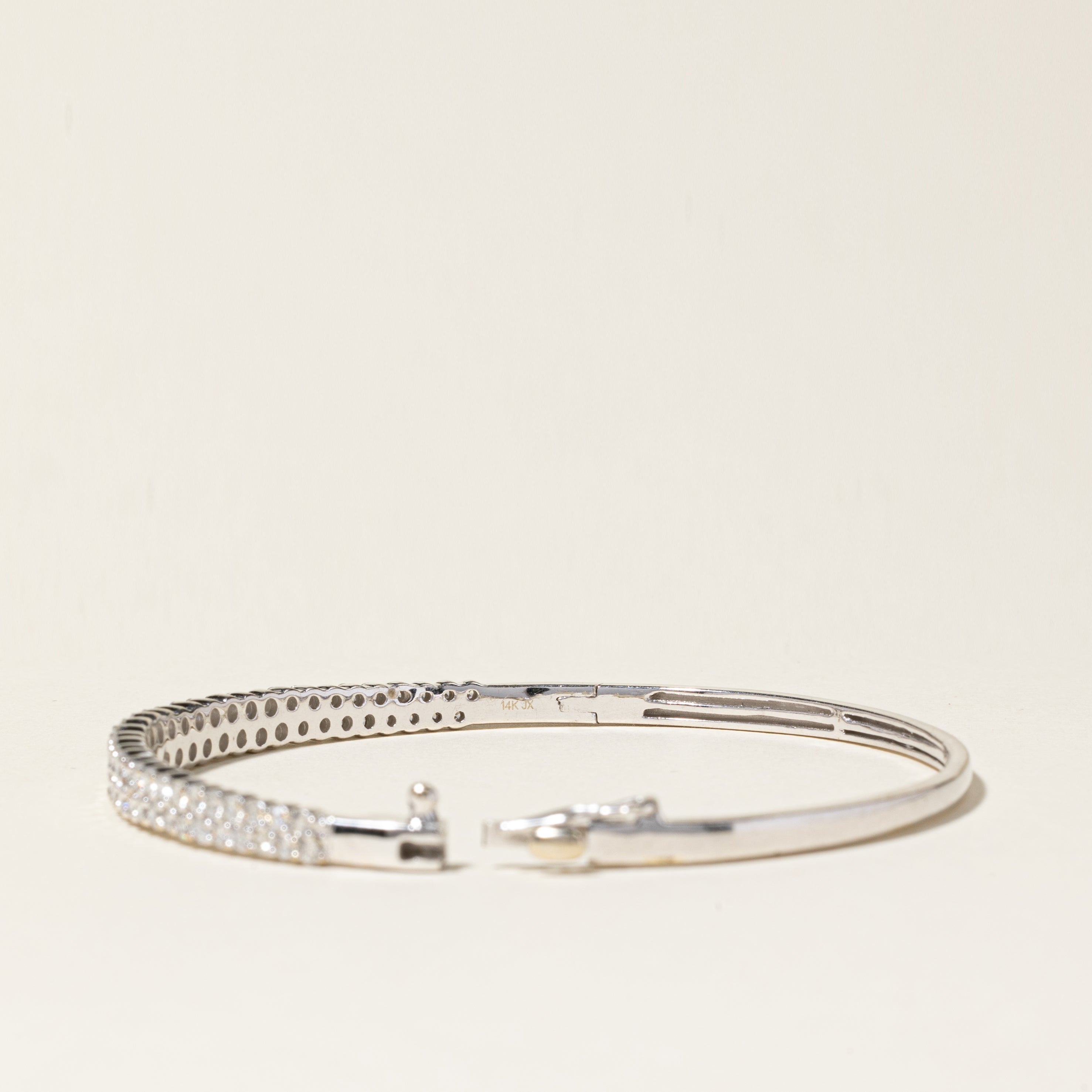 14K White Gold Oval Diamond Bracelet for Women | 3.23 Carat Total Weight | 7.5 Inch Adjustable Bangle | Elegant Wedding, Anniversary & Party Jewelry Gift