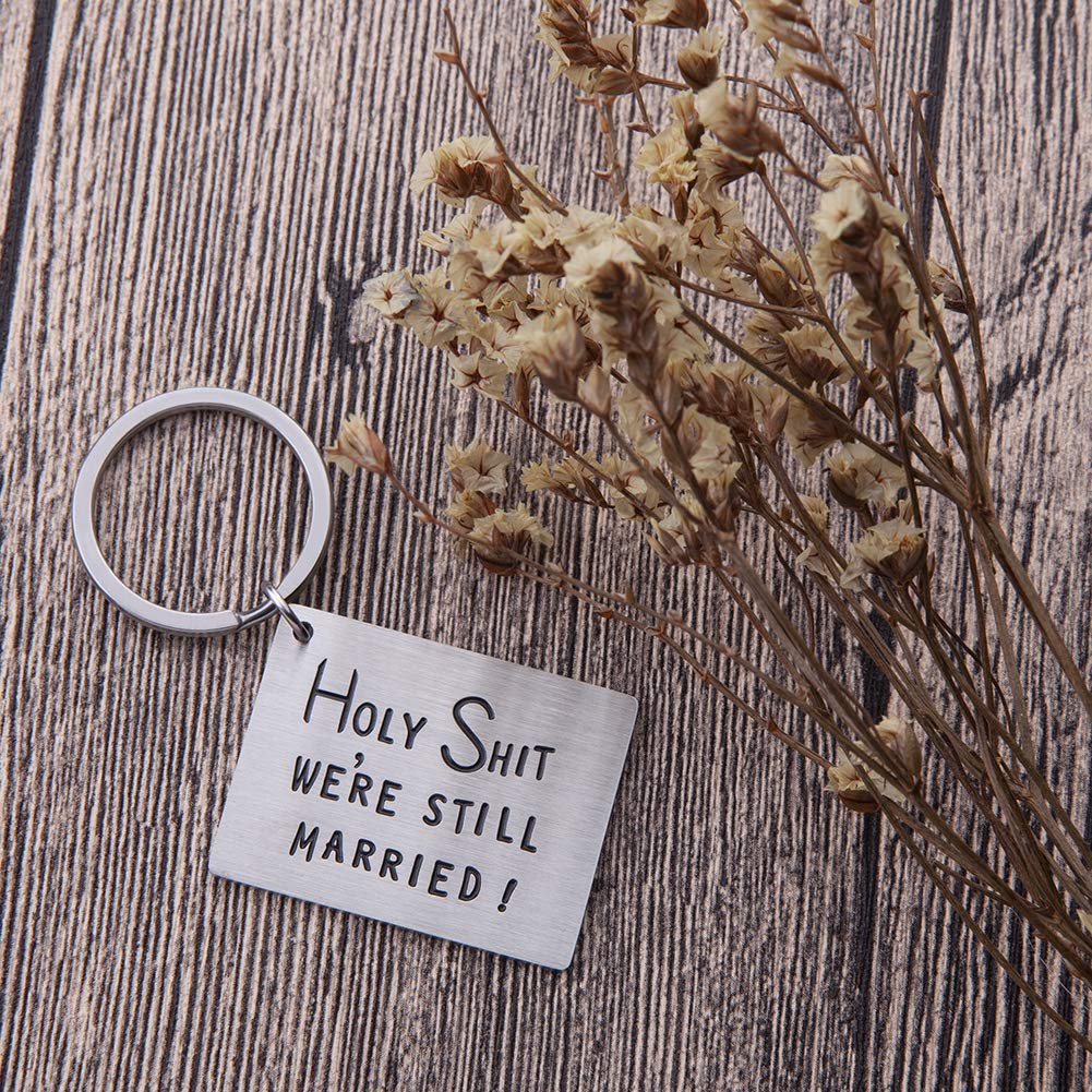 Funny Anniversary Keychain Gift Set for Couples - Personalized Husband Wife Valentine's Day, Birthday & Wedding Gifts (5th, 10th, 20th Year) - Cute Romantic Gag Keychain for Him & Her - Perfect for Anniversaries, Date Nights & Special Occasions