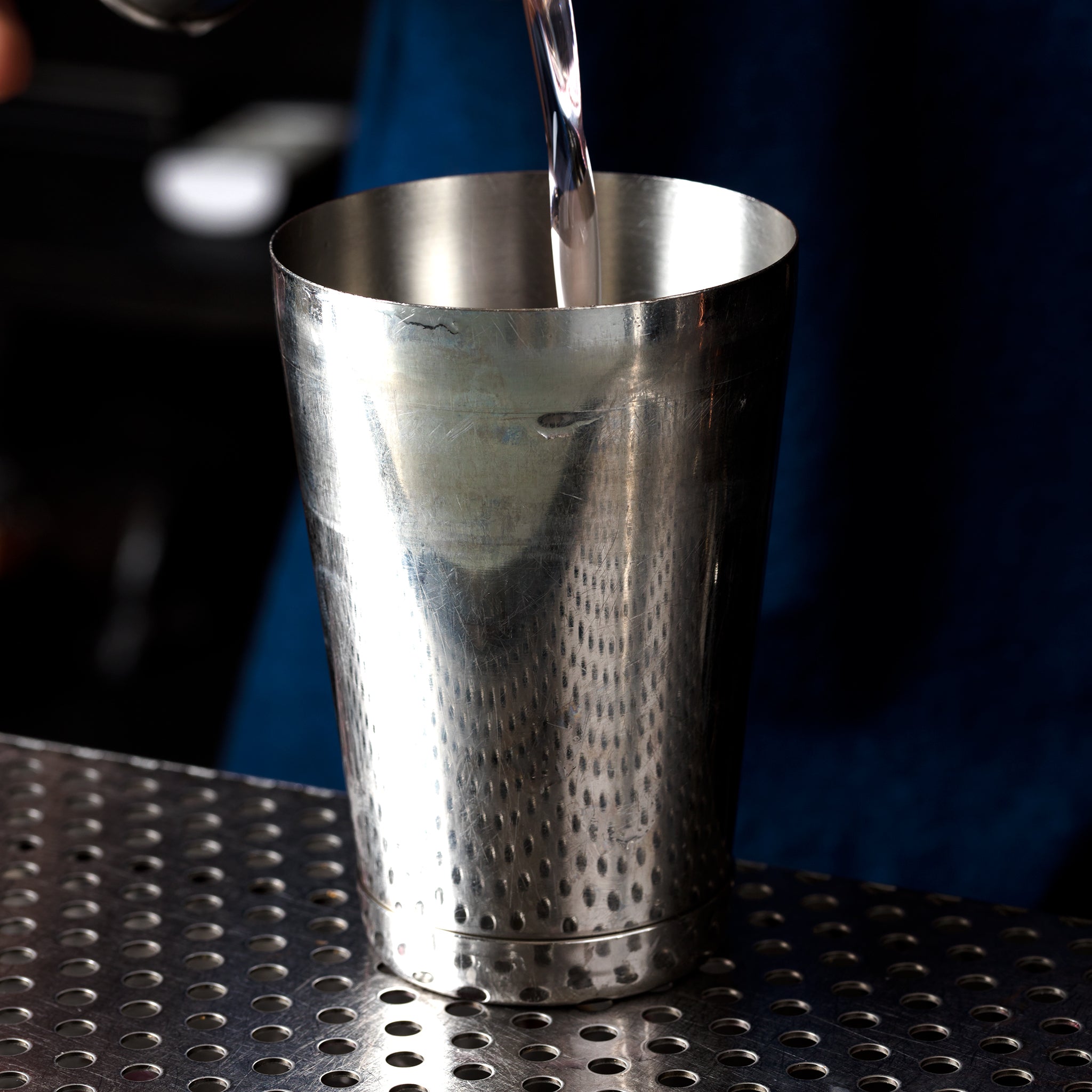 KORIKO® Small Weighted Shaking Tin - 18oz (532ml) Stainless Steel Cocktail Mixing Tin for Bartenders & Home Bars | Perfect for Mixing Martinis, Margaritas & More