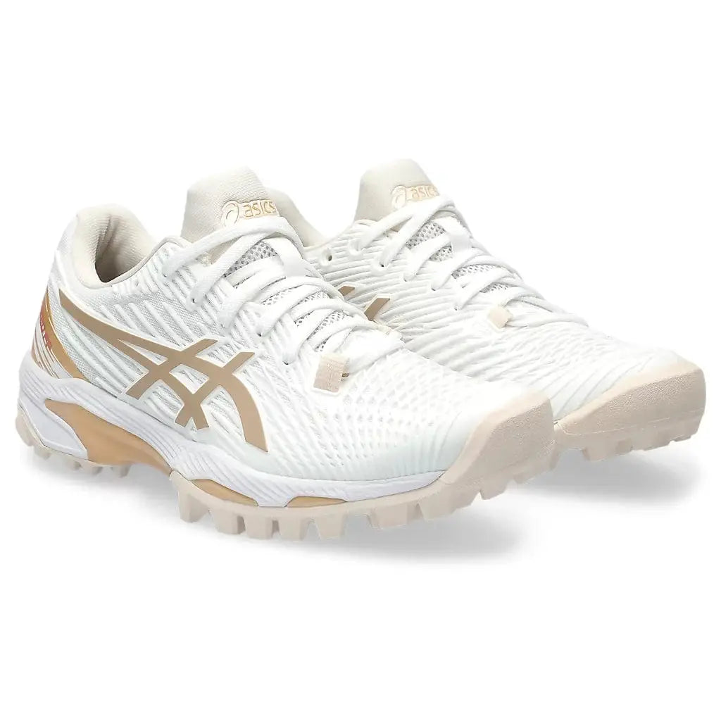 ASICS Field Speed FF Women's Soccer Cleats - Lightweight & Durable for Enhanced Performance on Grass & Turf | Perfect for Training & Matches