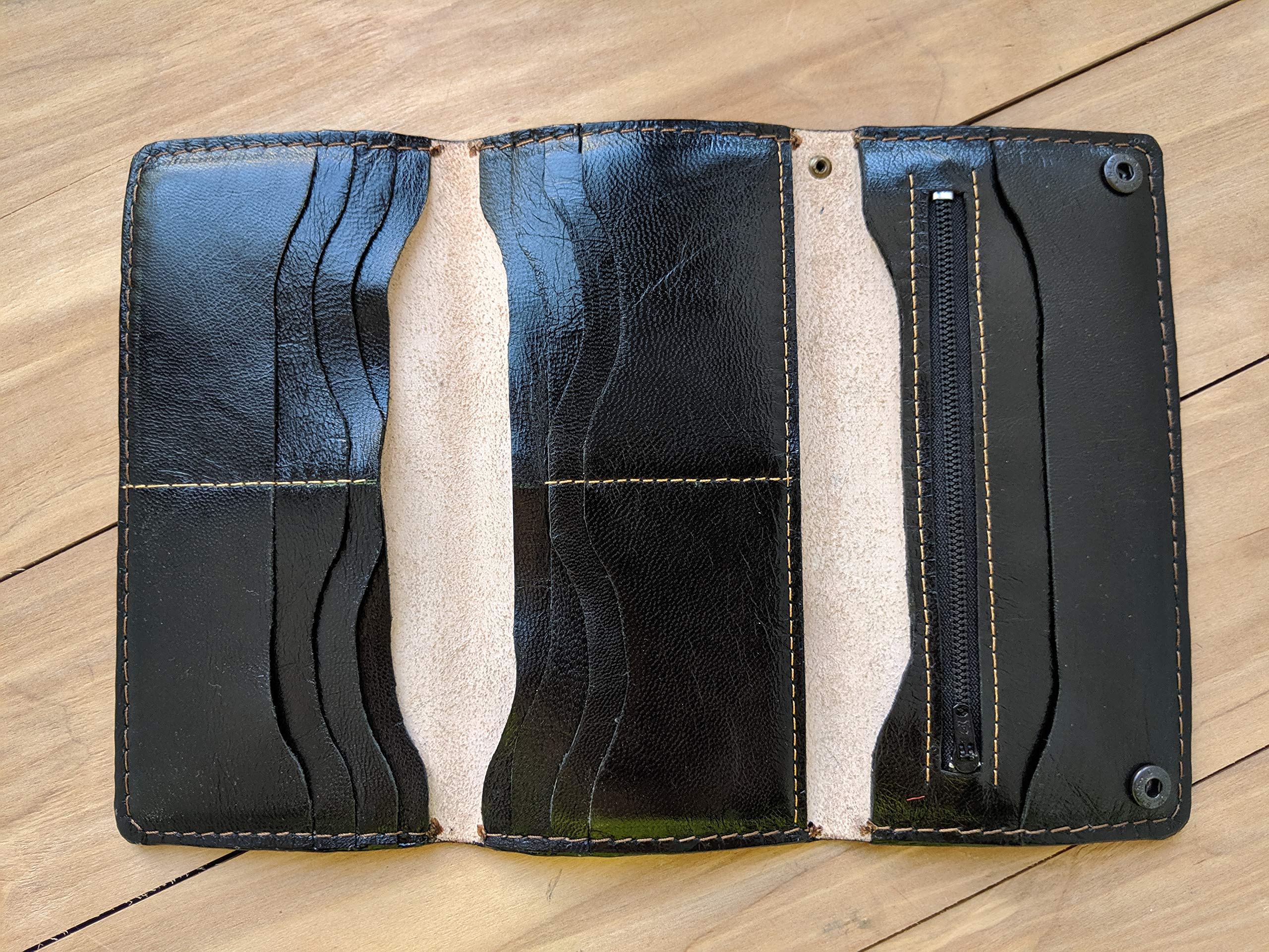 Sailor Ship RFID Men's Bifold Leather Wallet - Handmade Genuine Leather Embossed Viking Boat Design - Perfect for Travel, Gifts & Biker Enthusiasts