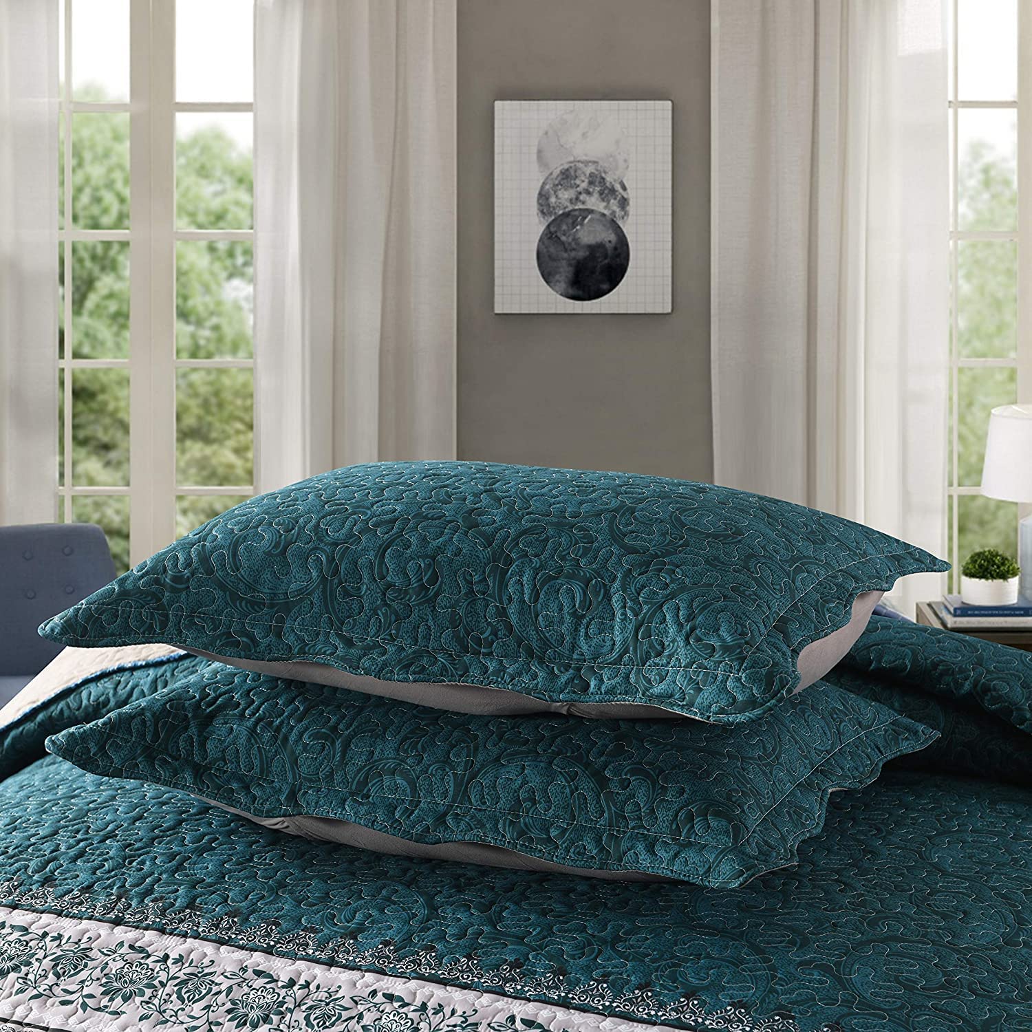 Travan 3-Piece King Size Quilt Set - Soft Lightweight Microfiber Bedspread with Shams, All Season Blue Ocean Design - Perfect for Master Bedroom, Guest Room & Cozy Home Decor