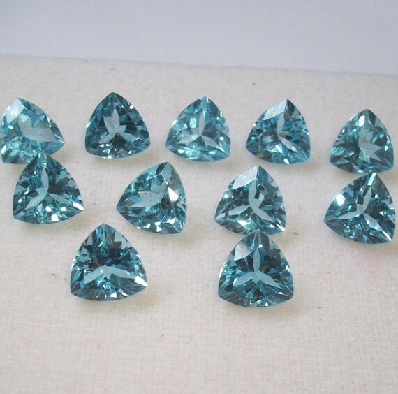 Wholesale Natural African Sky Blue Topaz Loose Stones - 5mm, 6mm, 9mm, 10mm, 11mm Trillion Cut VVS Eye Clean Gemstones for Jewelry Making, Engagement Rings & Birthstone Gifts