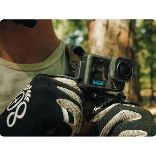 GoPro Hero Contact Camera - 4K Ultra HD Waterproof Action Camera for Vlogging, Sports & Adventure - Perfect for Surfing, Skiing, Cycling & Travel Videos