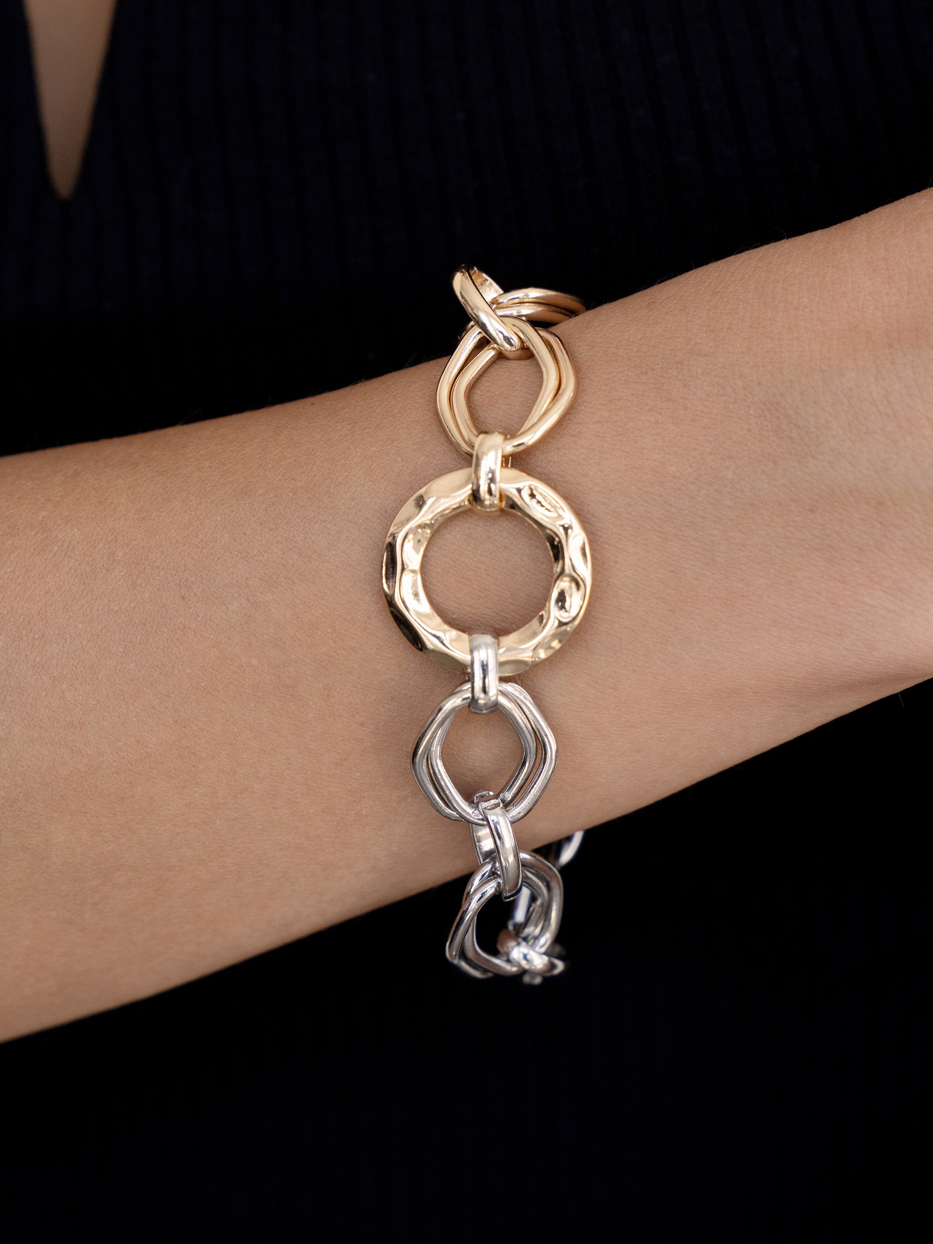 Stylish Mixed Metal Chain Link Bracelet for Women - Gold & Silver Layered Cuff Bangle - Perfect for Casual Wear, Office & Evening Outfits