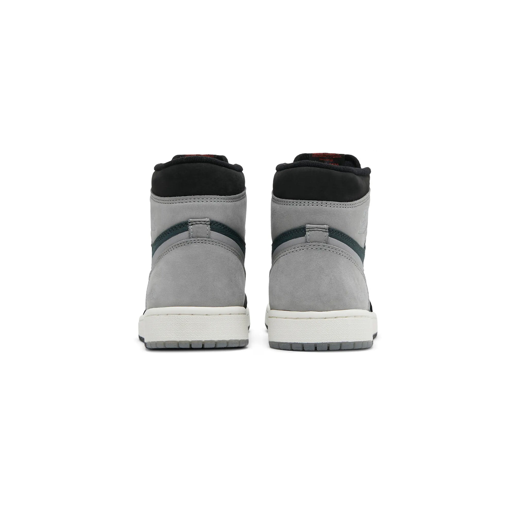 Air Jordan 1 Retro High Element Gore-Tex 'Black Particle Grey' Sneakers (2021) - Waterproof Basketball Shoes for Men, Winter & Rainy Day Fashion Streetwear