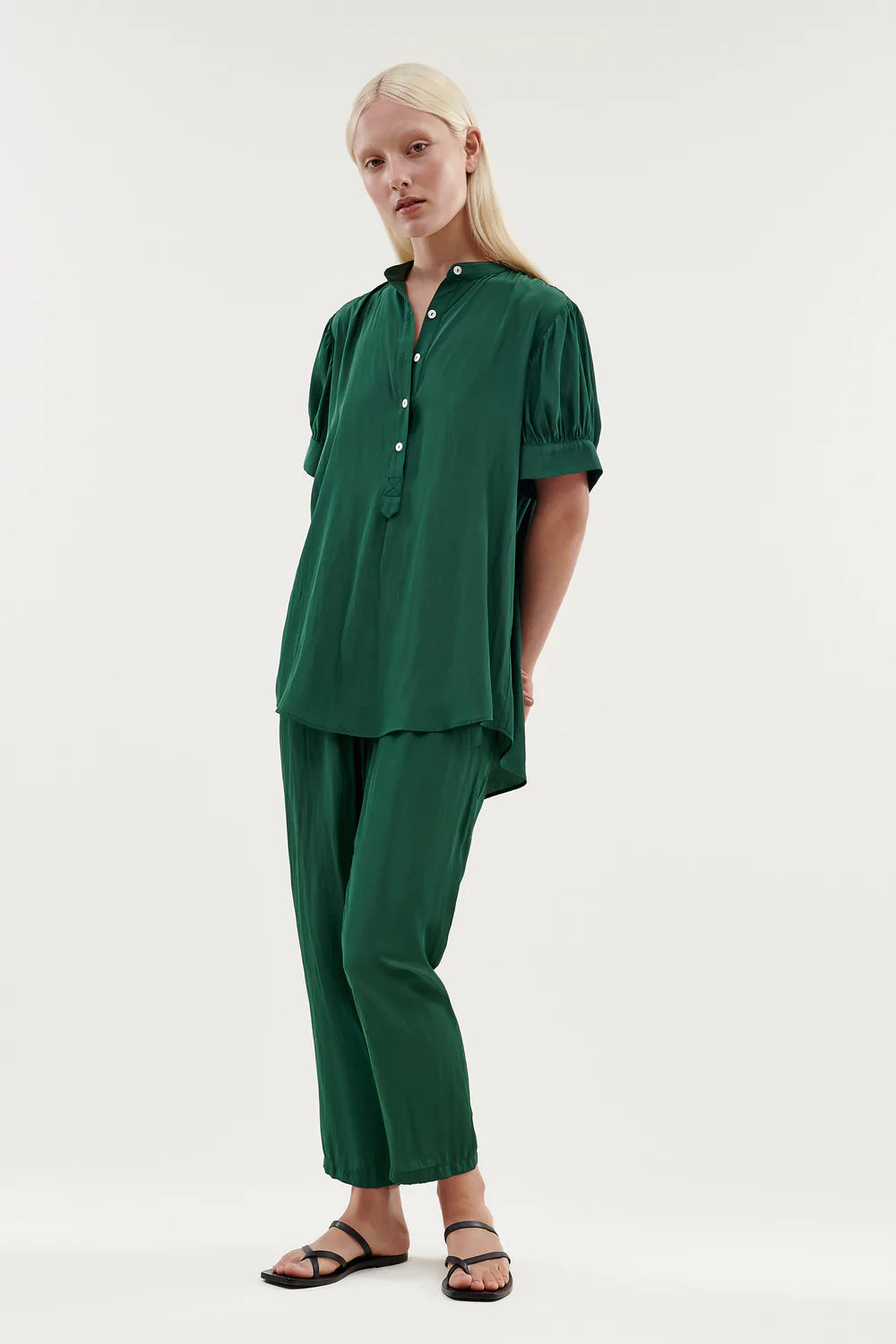 Ena Pant Emerald Green Women's Casual Pants - Comfortable Stretch Trousers for Work, Travel & Everyday Wear