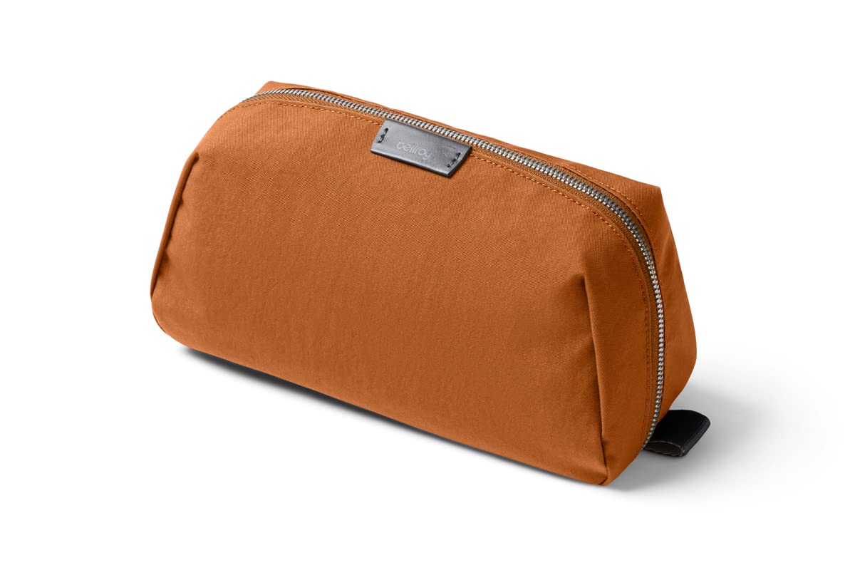 Bellroy Toiletry Kit Plus - Premium Travel Toiletry Bag for Men & Women - Water-Resistant Organizer with Multiple Pockets - Navy Blue - Perfect for Gym, Camping, Business Trips & Air Travel