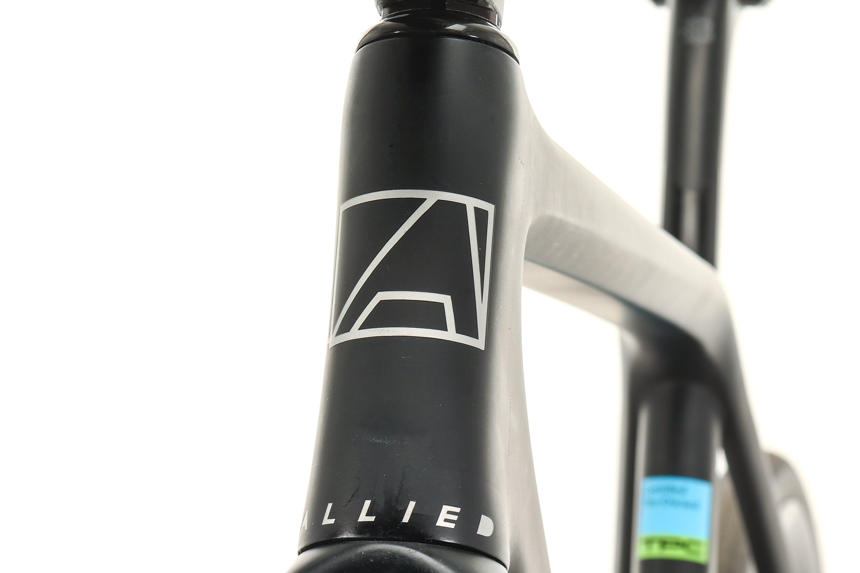 Allied Echo All-Road Bike 2021 - Lightweight Aluminum Frame, 700c Wheels - Perfect for Commuting, Gravel & Adventure Riding - Size Small