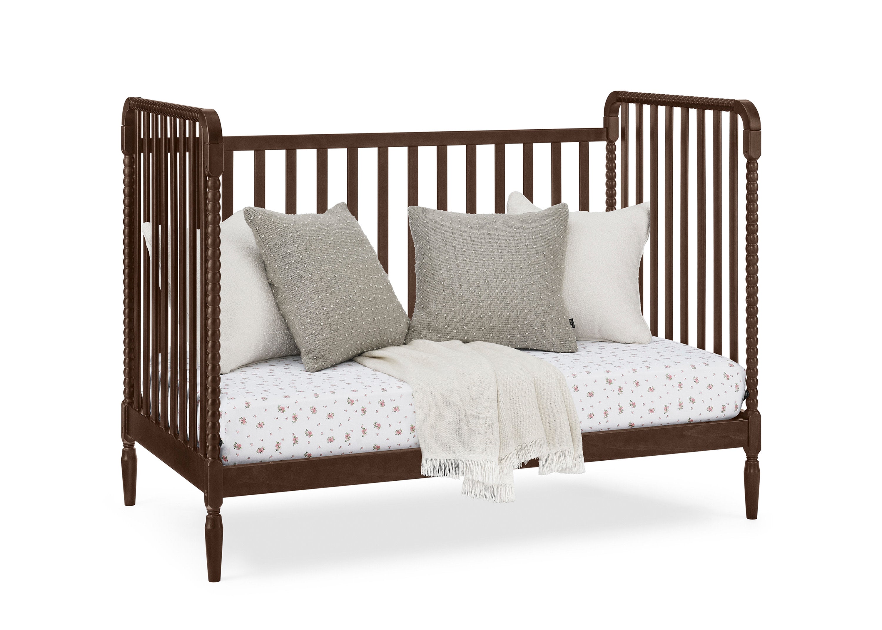 Lily 4-in-1 Convertible Baby Crib - White Nursery Furniture for Newborn to Toddler Bed | Perfect for Modern Nursery, Bedroom & Daycare