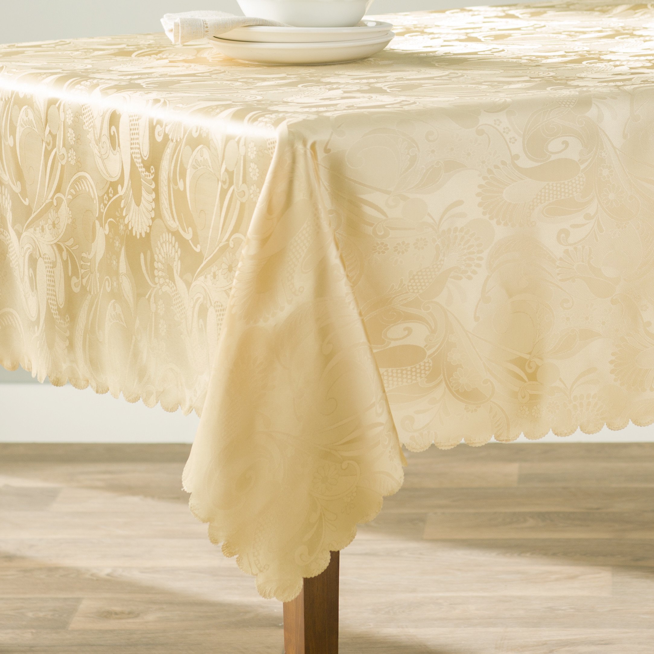 Elegant Violet Linen Tablecloth with European Rose Design - 60 Inch Round Gold Trimmed Dining Table Cover for Formal Dinners, Wedding Receptions & Special Occasions