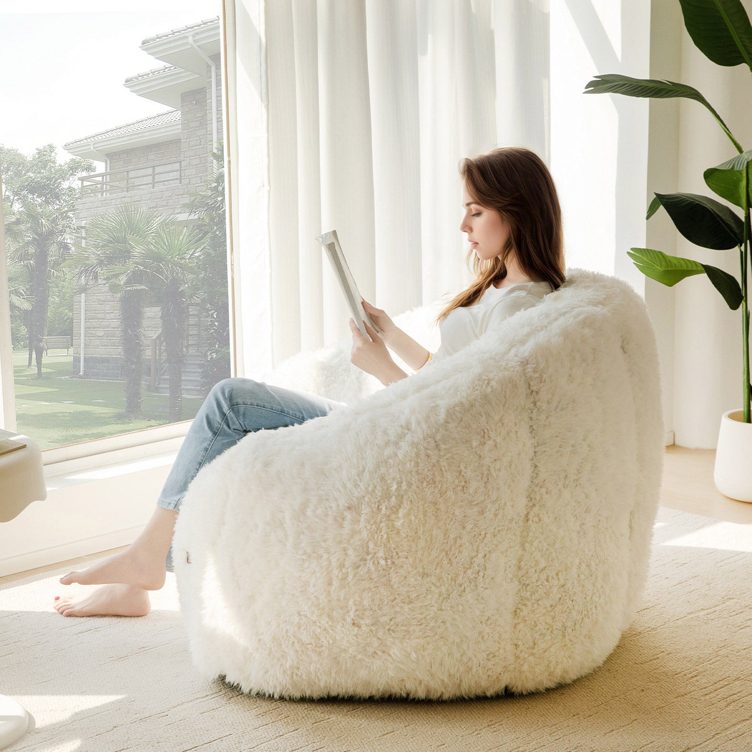 MAXYOYO Giant Bean Bag Chair - Fluffy Shaggy Floor Sofa with Shell Design, White - Perfect for Living Room, Bedroom, Dorm & Game Room Comfortable Seating
