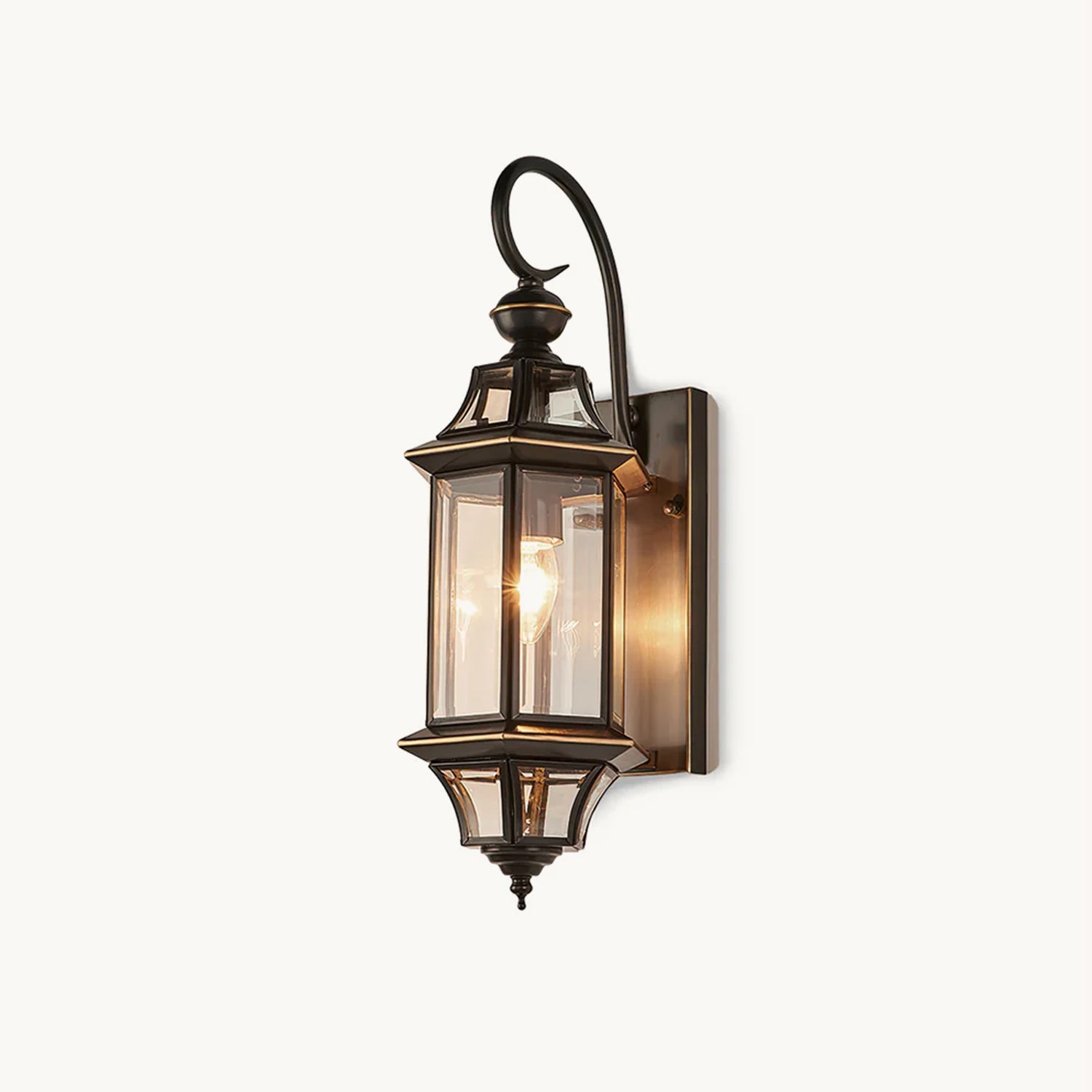 European Style Garden Brass Wall Lamp - Vintage Outdoor Lighting for Patio, Porch & Backyard - Weather-Resistant & Elegant Design