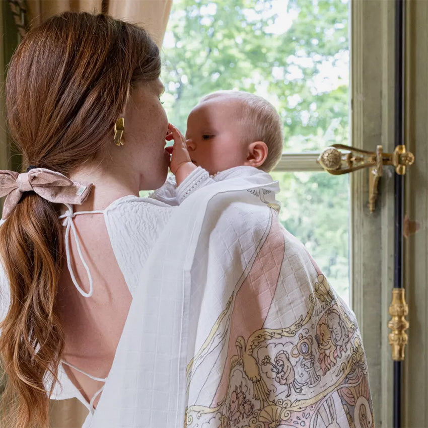 Atelier Choux Luxury Baby Swaddle Blanket - Soft Organic Cotton Muslin Wrap for Newborns & Infants - Perfect for Nursery, Swaddling, Stroller & Photo Shoots