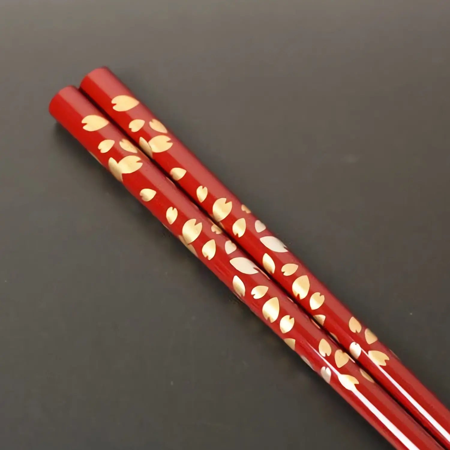 Premium Echizen Lacquerware Wooden Couple Chopsticks - Handcrafted Sakura Design for Romantic Dinners & Japanese Cuisine - Perfect for Anniversaries, Weddings & Special Occasions