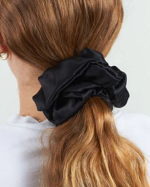 SIMMI Adjustable Silk Sleep Cap for Curly Hair with 3 Satin Scrunchies - Soft Bonnet for Nighttime Hair Protection & Styling (Black) | Perfect for Natural Hair, Braids, Wigs & Bedtime Hair Care