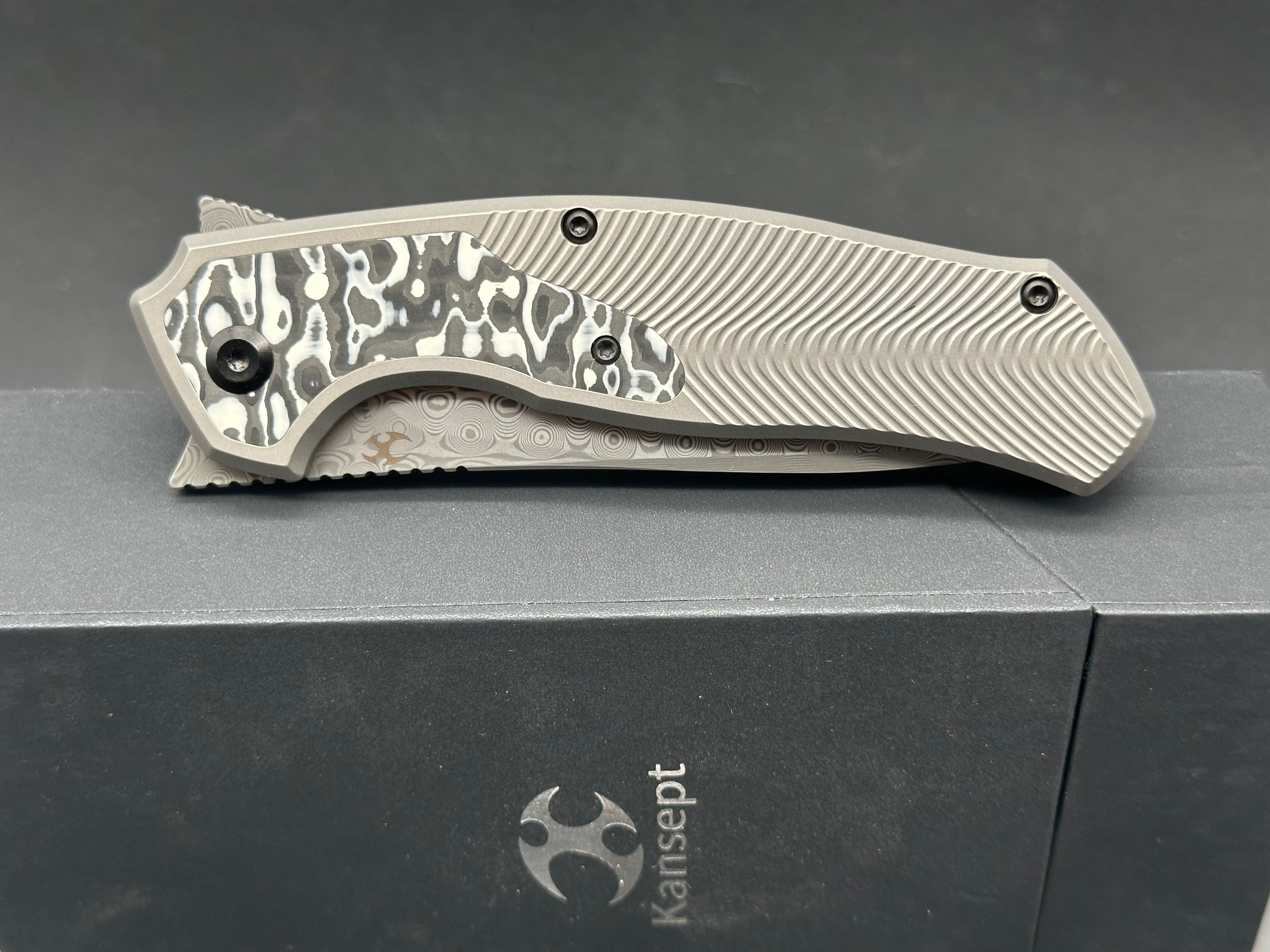 Kansept HAVORN Frame Lock Folding Knife - Black & White Carbon Fiber/Titanium Handle, 3.4