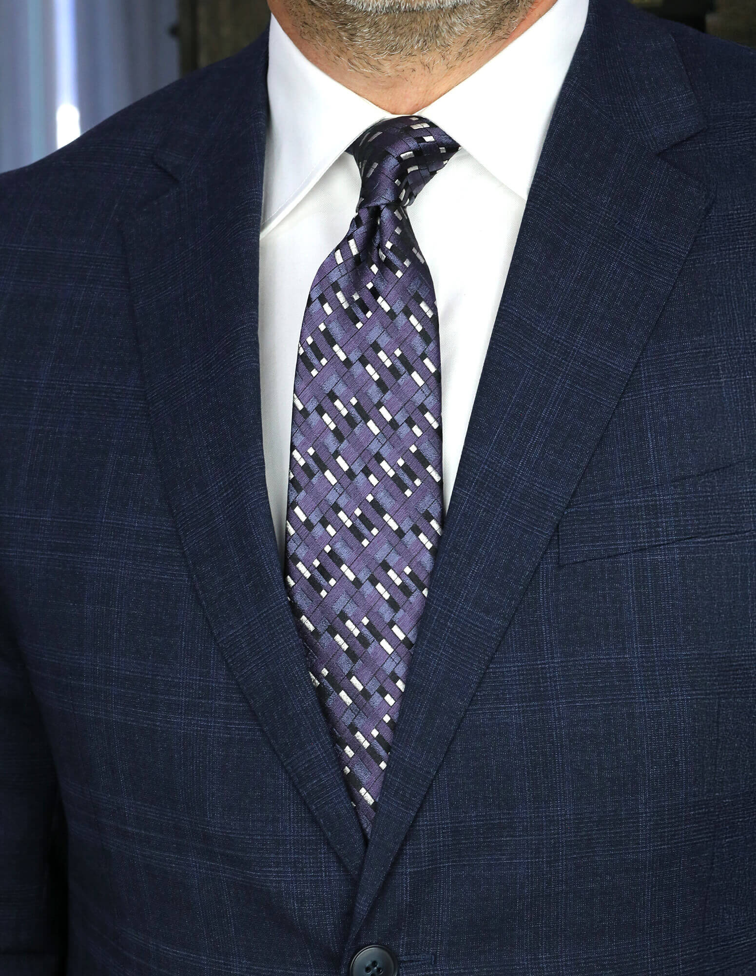 DÉCLIC Felt Pattern Tie in Aubergine Color - Elegant Necktie for Business, Weddings & Formal Occasions