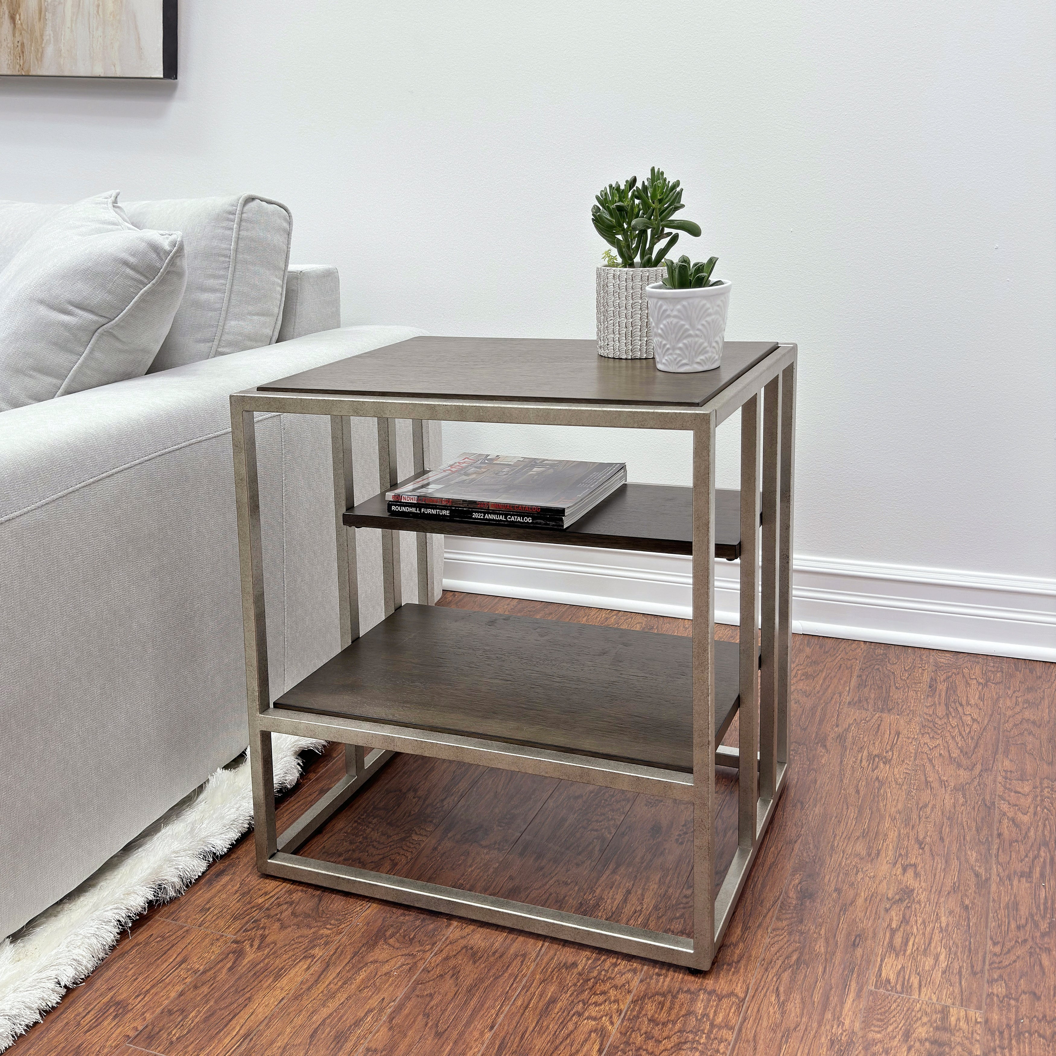 Roundhill Furniture Padena Metal Frame Wood Living Room End Table with Shelf - Stylish Side Table for Sofa, Bedroom & Office - Perfect for Holding Lamps, Books & Decor
