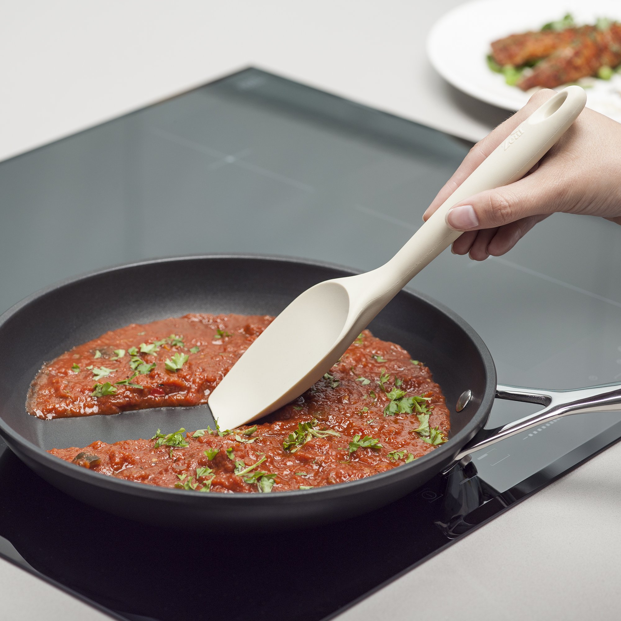 Non-Stick Silicone Cooking Utensil Set - 5-Piece Kitchen Tongs, Turner, Spatula Spoon & Cook Spoon - Heat Resistant & BPA Free for Baking, Frying & Grilling - Perfect for Home Chefs & Professional Kitchens