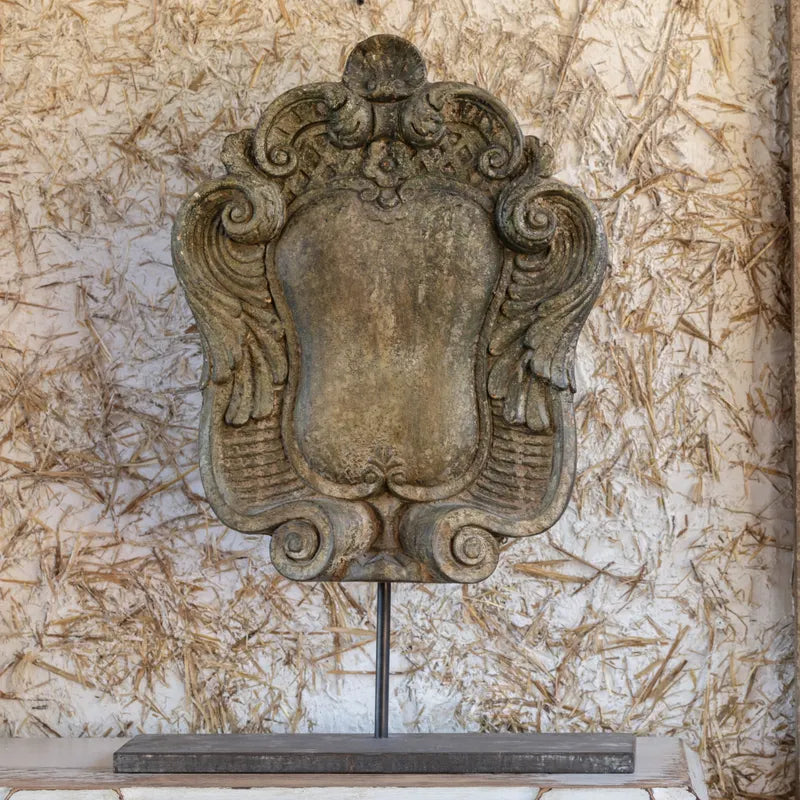 Beaux Art Crest - Elegant Home Decor Wall Art for Living Room, Bedroom & Office - Vintage-Inspired Metal Sculpture for Modern Interior Design