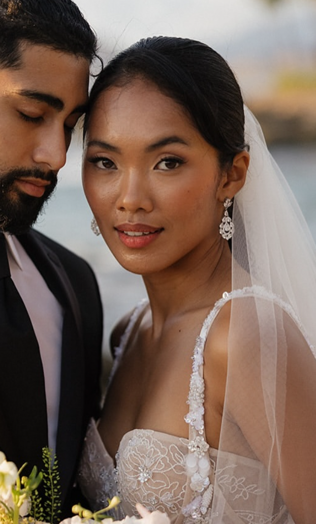 Elegant Simulated Diamond Wedding Earrings for Brides – Perfect for Bridal Shower, Ceremony & Special Occasions