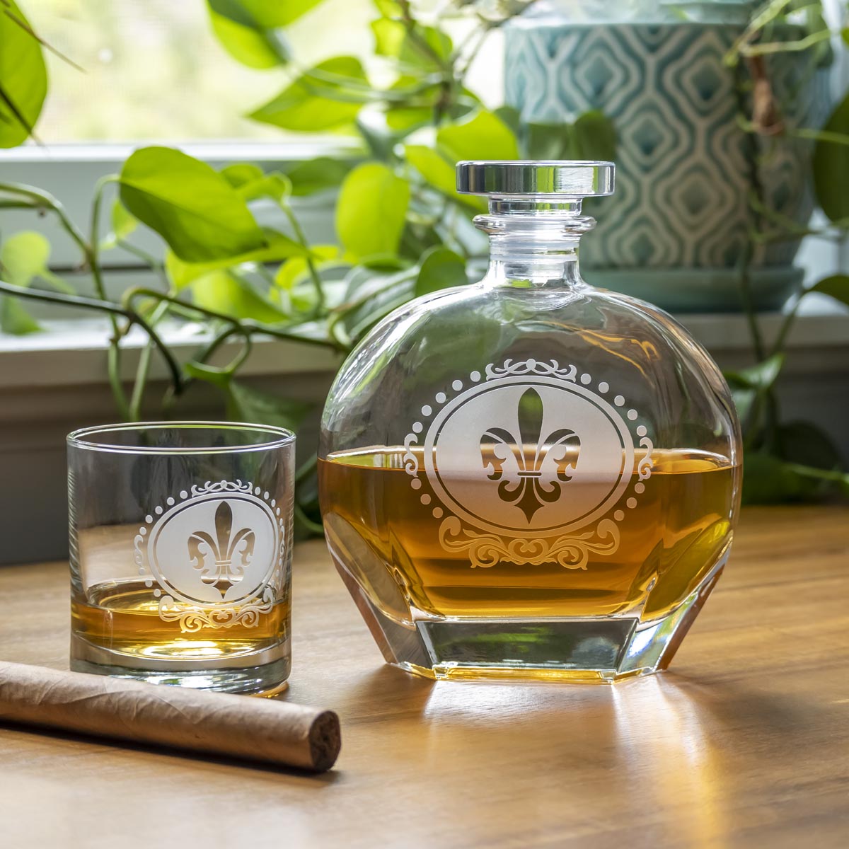 Royal Fleur De Lis 3-Piece Whiskey Decanter and Glasses Gift Set - Elegant Barware for Bourbon, Scotch & Cocktails | Perfect for Home Bars, Weddings & Gifts