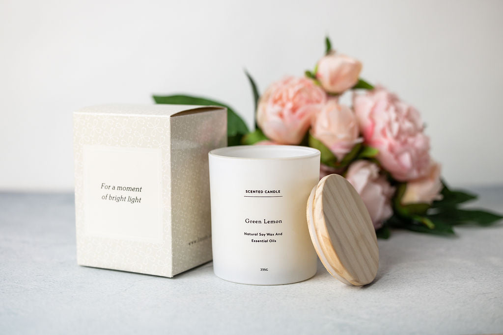 Elegant Bridal Shower Gift Box Set - Perfect Wedding Proposal Gift for Bride to Be - Ideal for Engagement Parties & Bachelorette Celebrations