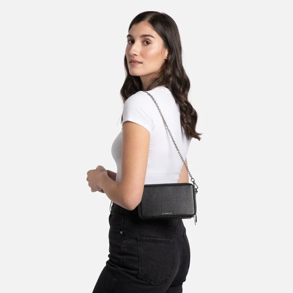 Maddie - Stylish and Comfortable Women's Fashion Apparel for Casual Wear, Work, and Everyday Outfits | Perfect for Office, Dates, and Weekend Errands