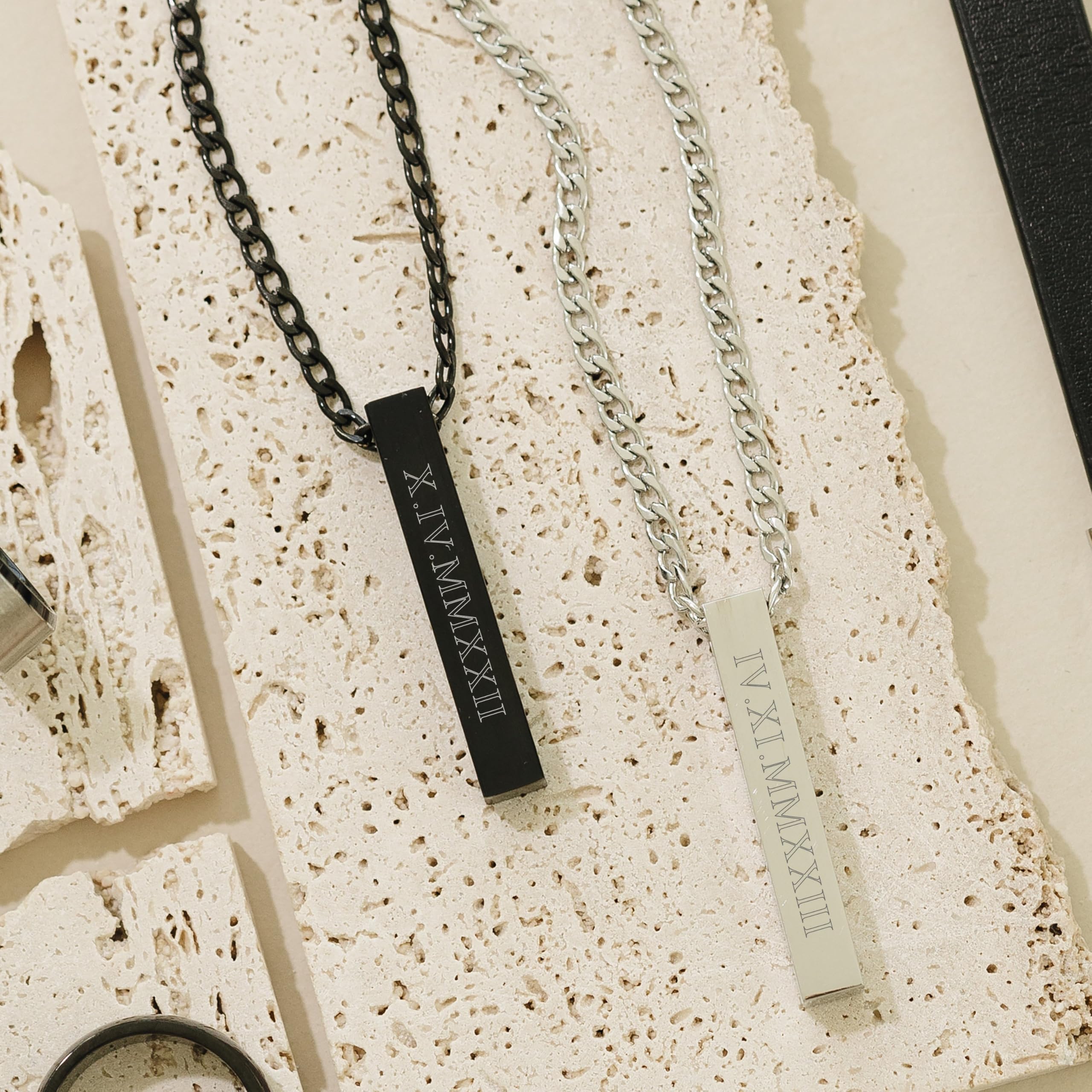 EVE'S ADDICTION Engraved Roman Numeral Date Men's Black Vertical Square Pendant Necklace - Personalized Pillar Pendant for Graduation, Father's Day & Special Occasions - Perfect Gift for Him, Boyfriend or Husband - Birthday, Anniversary & Christmas Present Idea