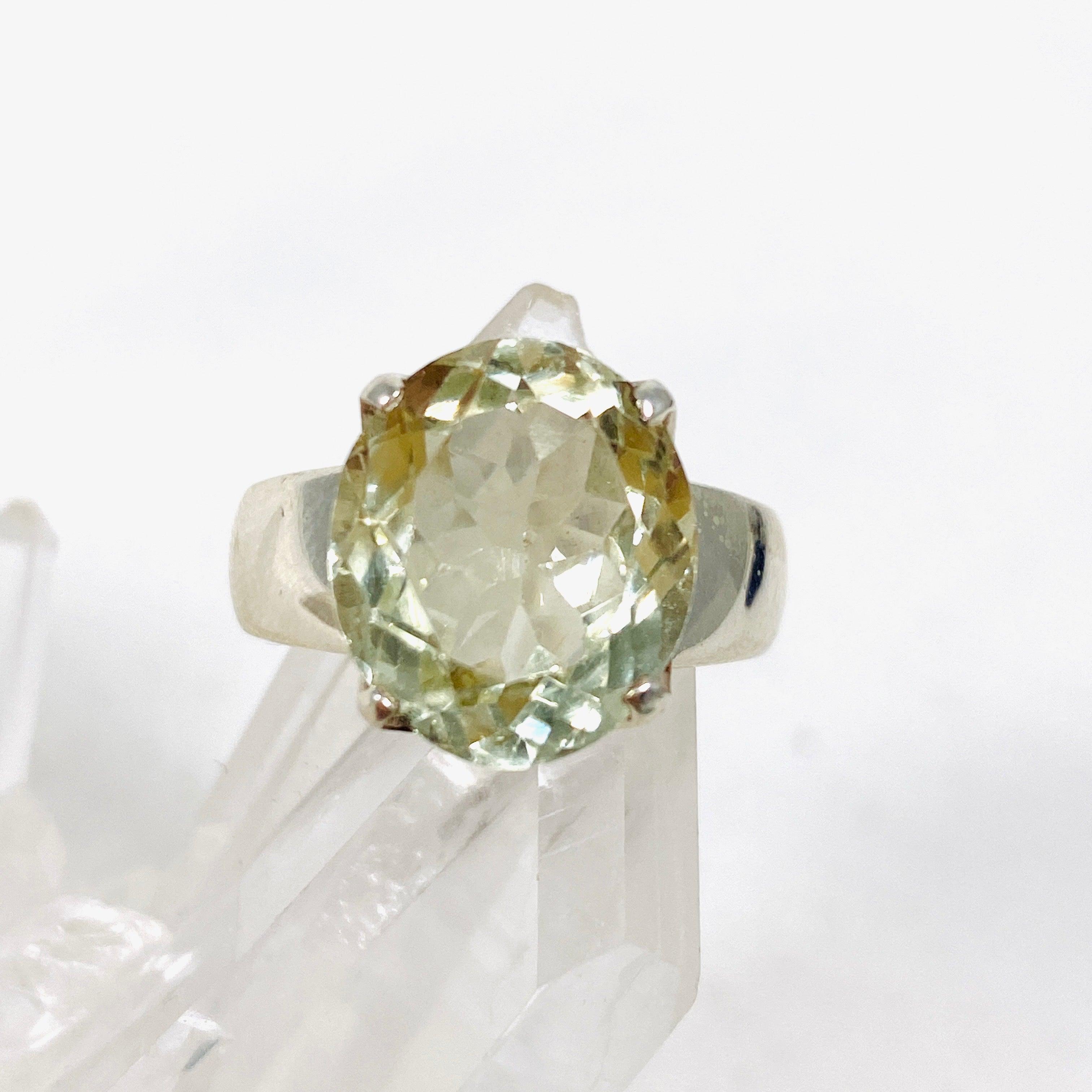 Heliodor Golden Beryl Faceted Oval Ring - Size 7.5 - PRGJ326 - Elegant Jewelry for Weddings, Anniversaries & Special Occasions