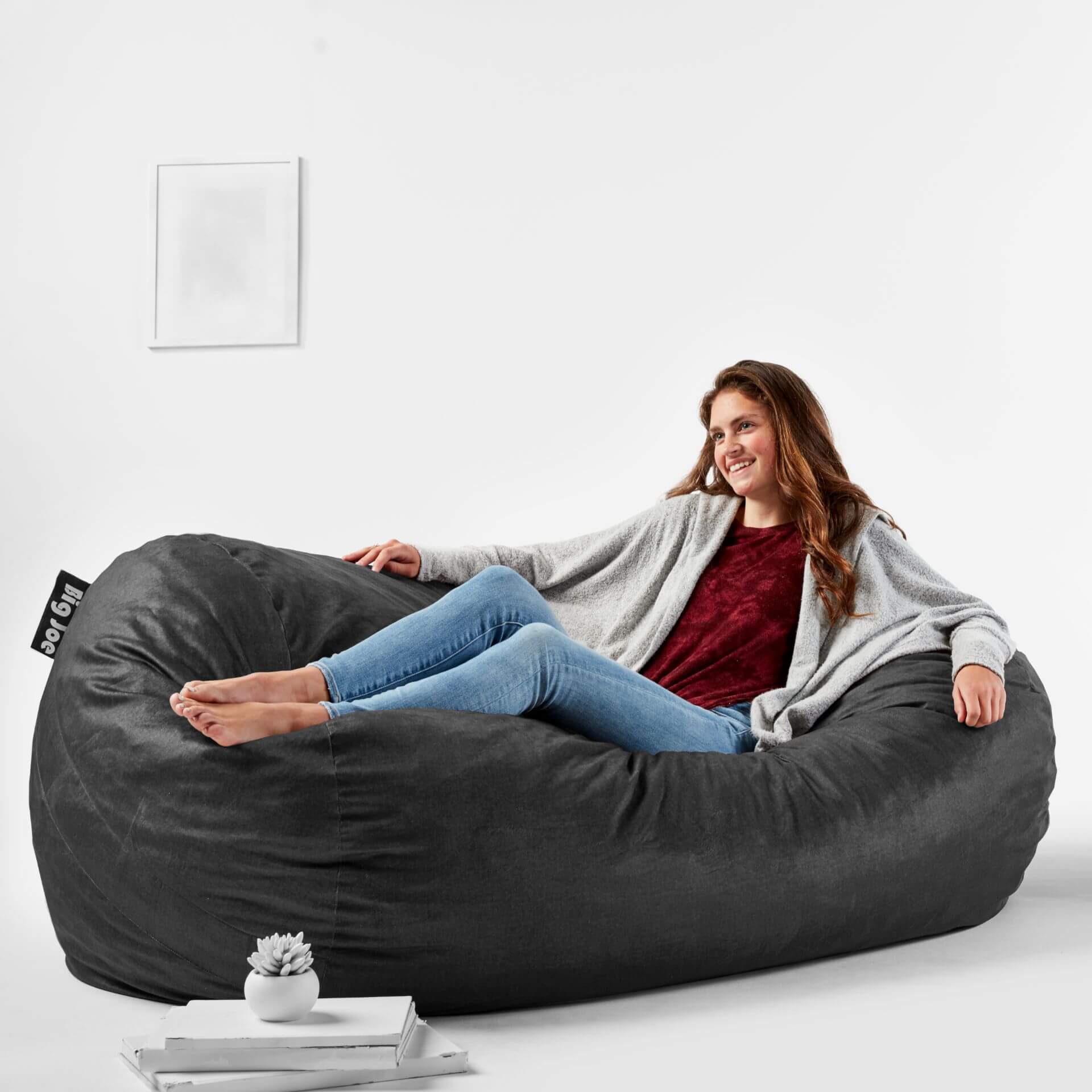 Fuf Media Lounger with Removable Cover - Comfortable Chaise Lounge Chair for Living Room, Bedroom, or Home Theater Relaxation