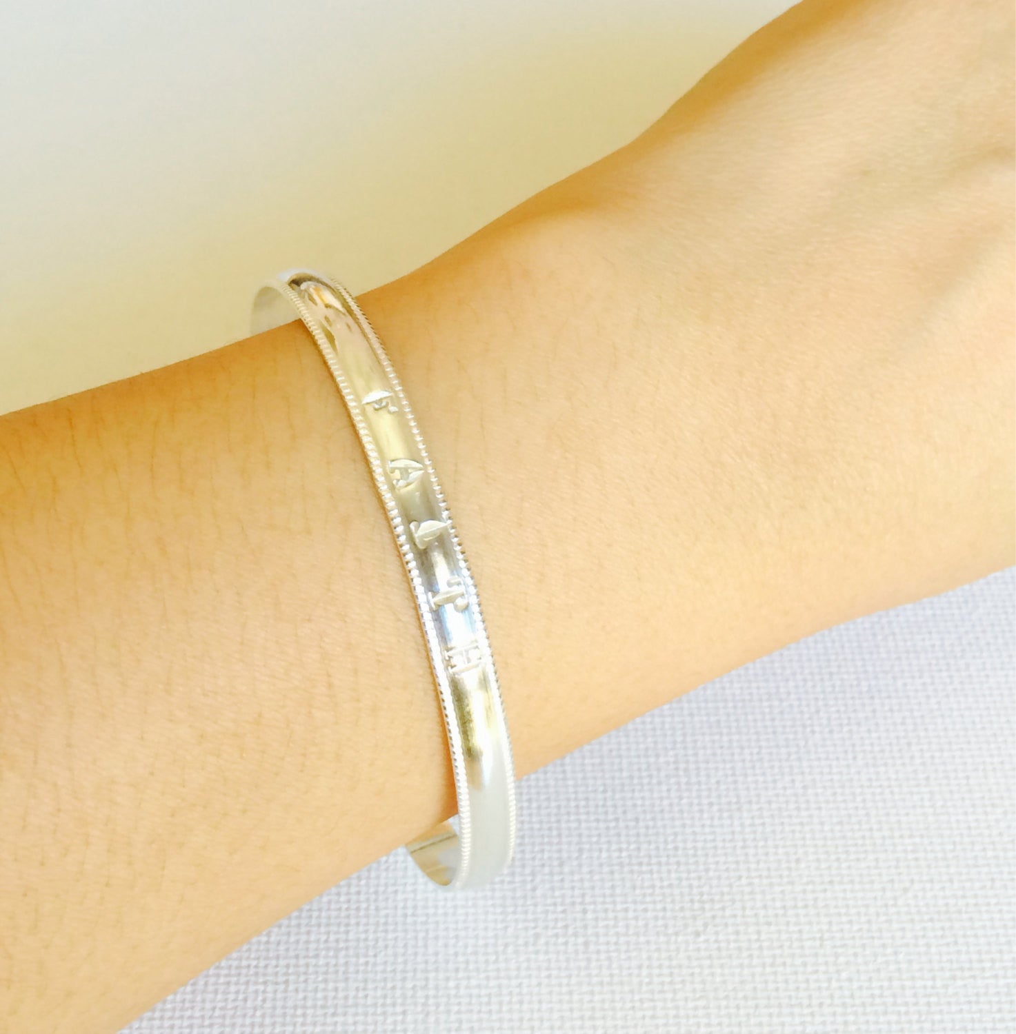 B146 Cuff Bailey Bracelet - Elegant Adjustable Cuff Bracelet for Women, Perfect for Casual Wear, Parties & Special Occasions