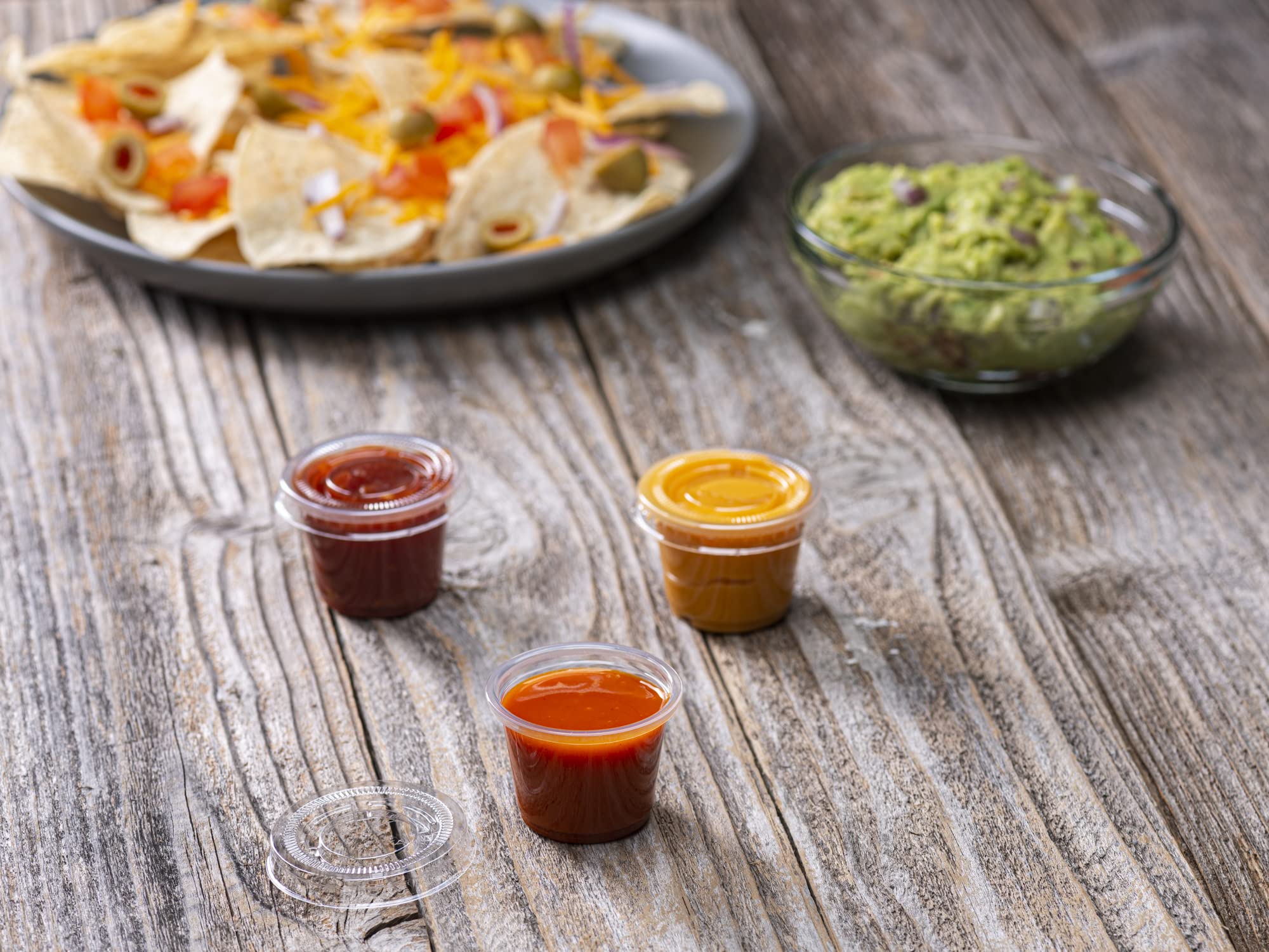 (1 oz - 200 Sets) Clear Disposable Plastic Portion Cups with Lids - Small Mini Containers for Portion Control, Jello Shots, Meal Prep, Sauces & Condiments - Perfect for Parties, Catering, Restaurants & Home Use