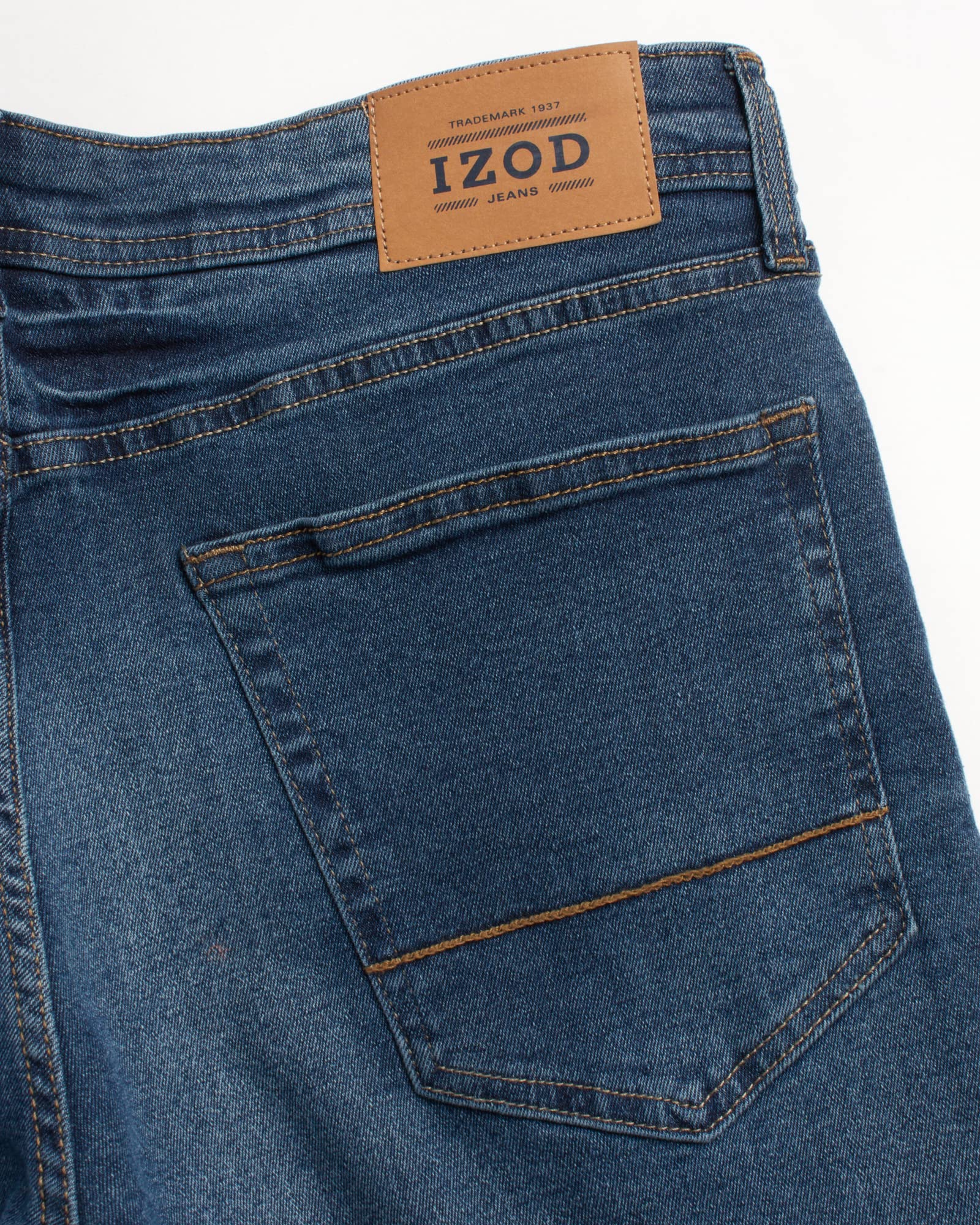 IZOD Men's Relaxed Fit Stretch Denim Jeans - Comfortable Pull On Casual Pants with Expanded Leg for Everyday Wear | Office, Weekend & Outdoor Activities