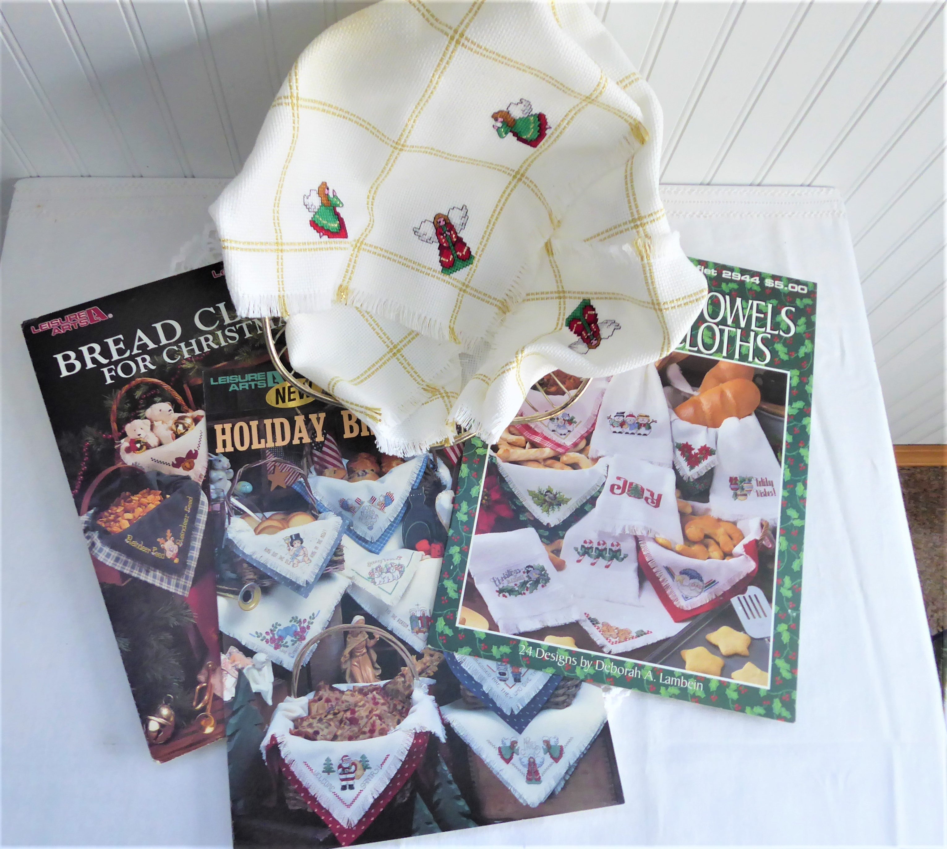 Cross Stitch Patterns Book - 1990 Holiday Designs for Bread Cloths & Christmas Decorations | DIY Embroidery Kits for Home Decor, Gift Making & Seasonal Crafts