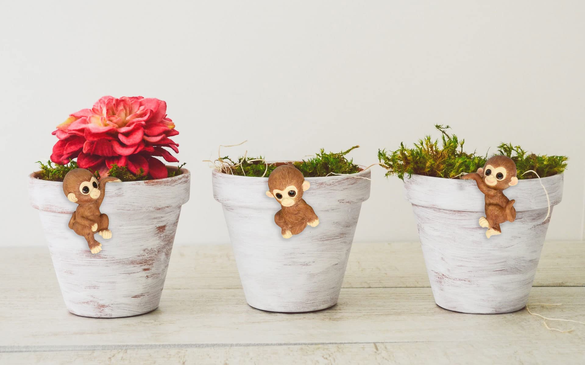 Cute Animal Figurine Planter Pot Hangers - Set of 3 Resin Hanging Monkey Sculptures for Outdoor Garden Decor, Flower Pot Climbing Ornaments | Perfect for Patio, Balcony & Indoor Plant Displays