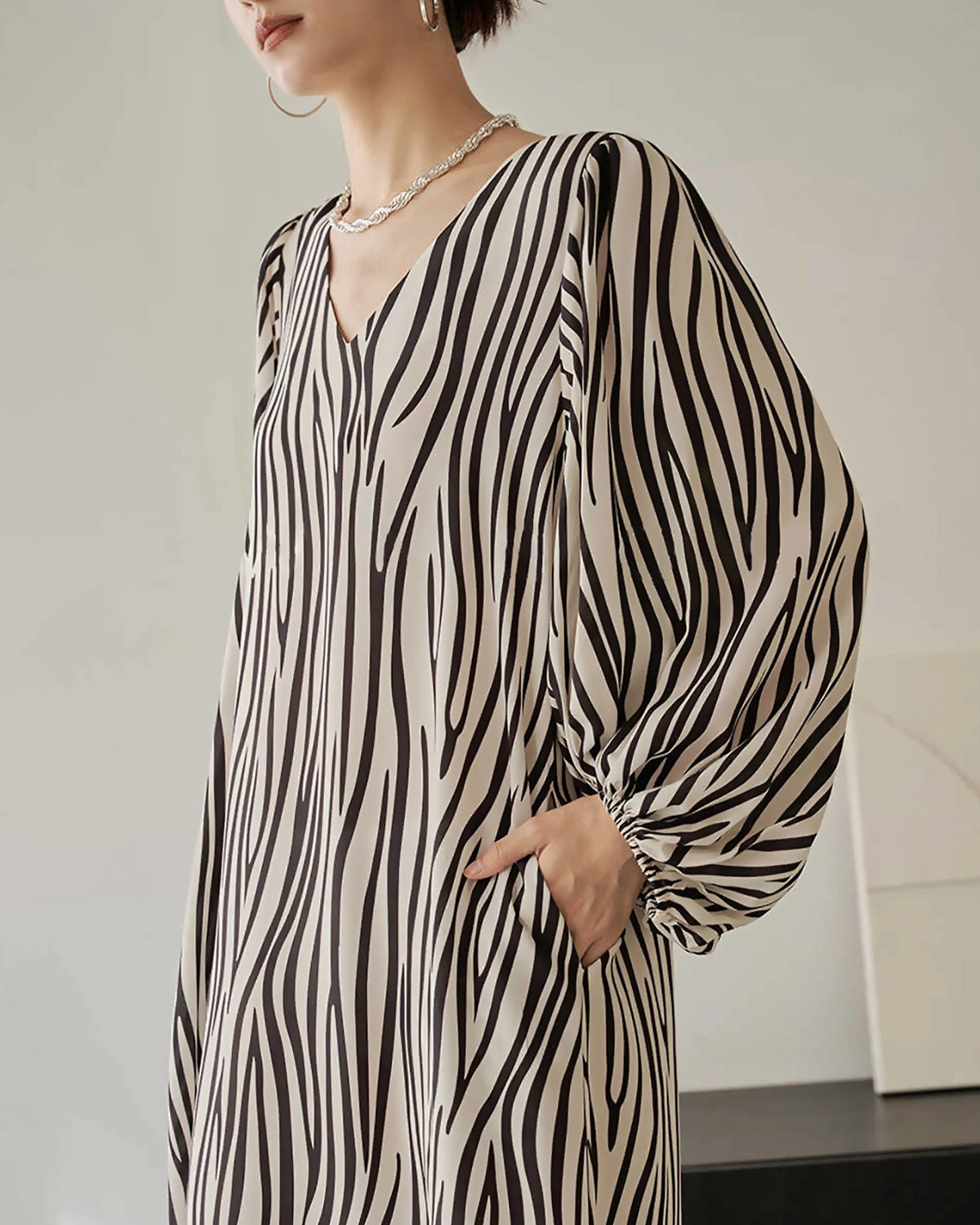 Elegant Loose Zebra Print Silk Dress for Women - Stylish & Comfortable Summer Maxi Dress for Beach, Party & Casual Wear