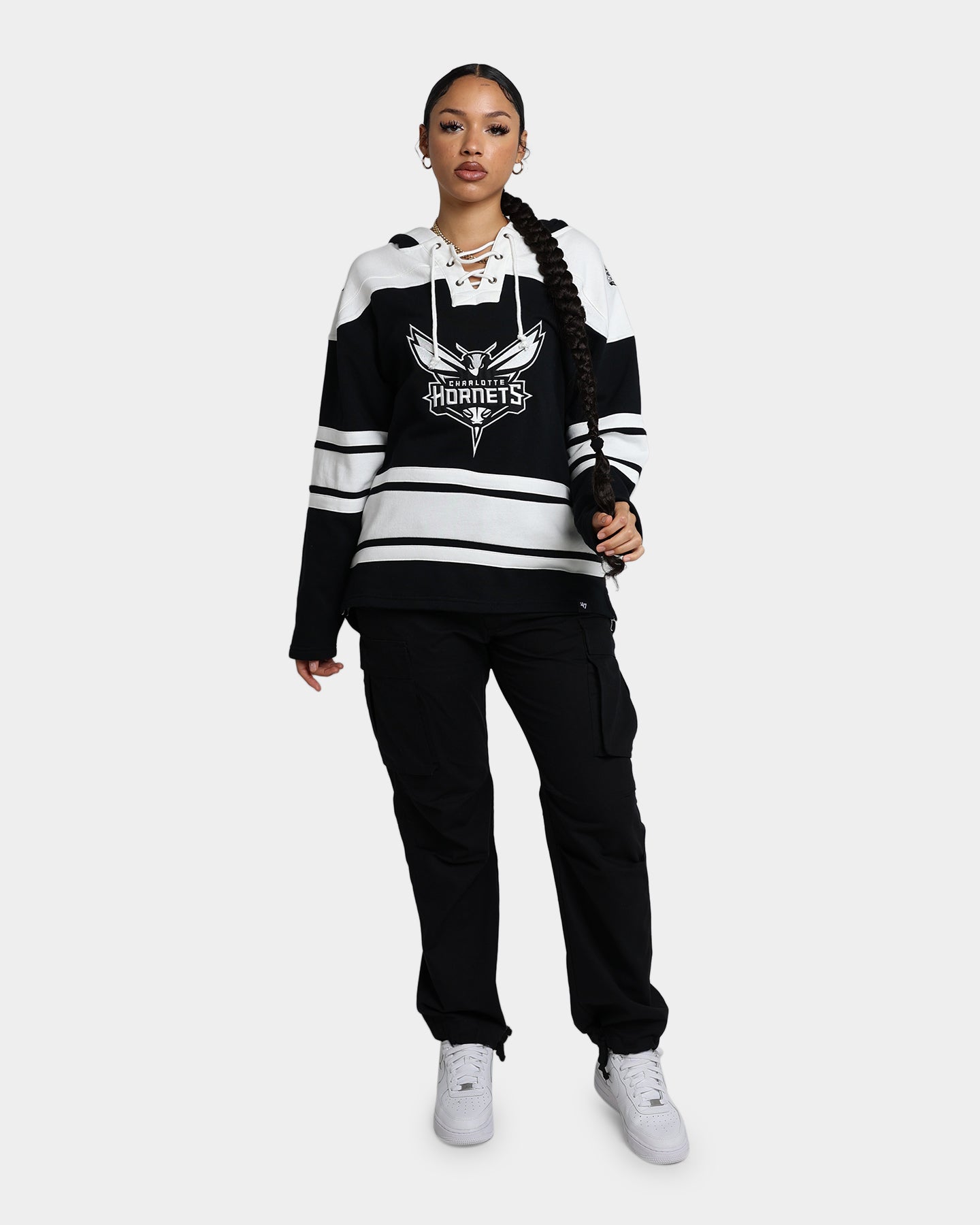 47 Brand Charlotte Hornets Superior Lacer Hoodie - NBA Basketball Fan Apparel - Jet Black - Cozy Pullover Sweatshirt for Men & Women - Perfect for Game Day & Casual Wear